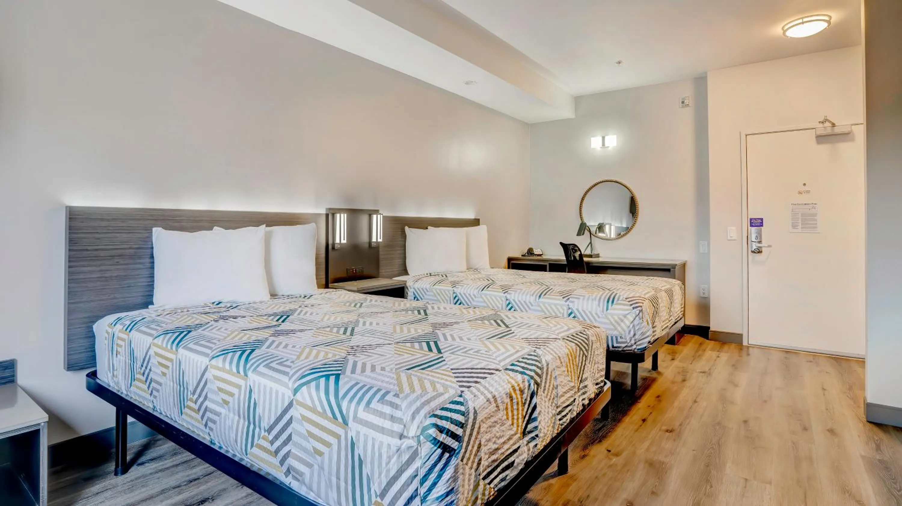 Bedroom, Bed in Motel 6 Highland CA San Bernardino East