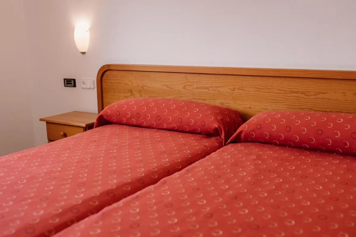 Bed in Hotel Lodomar Spa & Talasoterapia