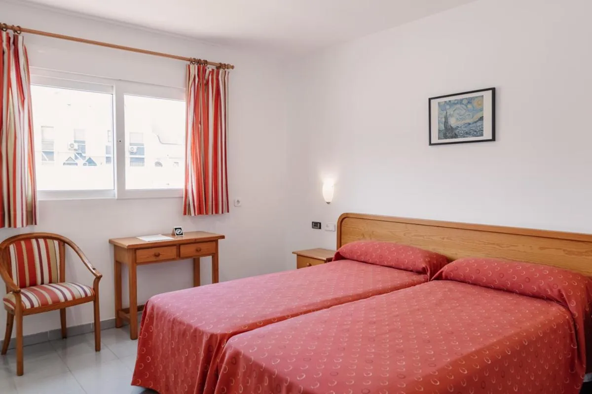 Bed in Hotel Lodomar Spa & Talasoterapia