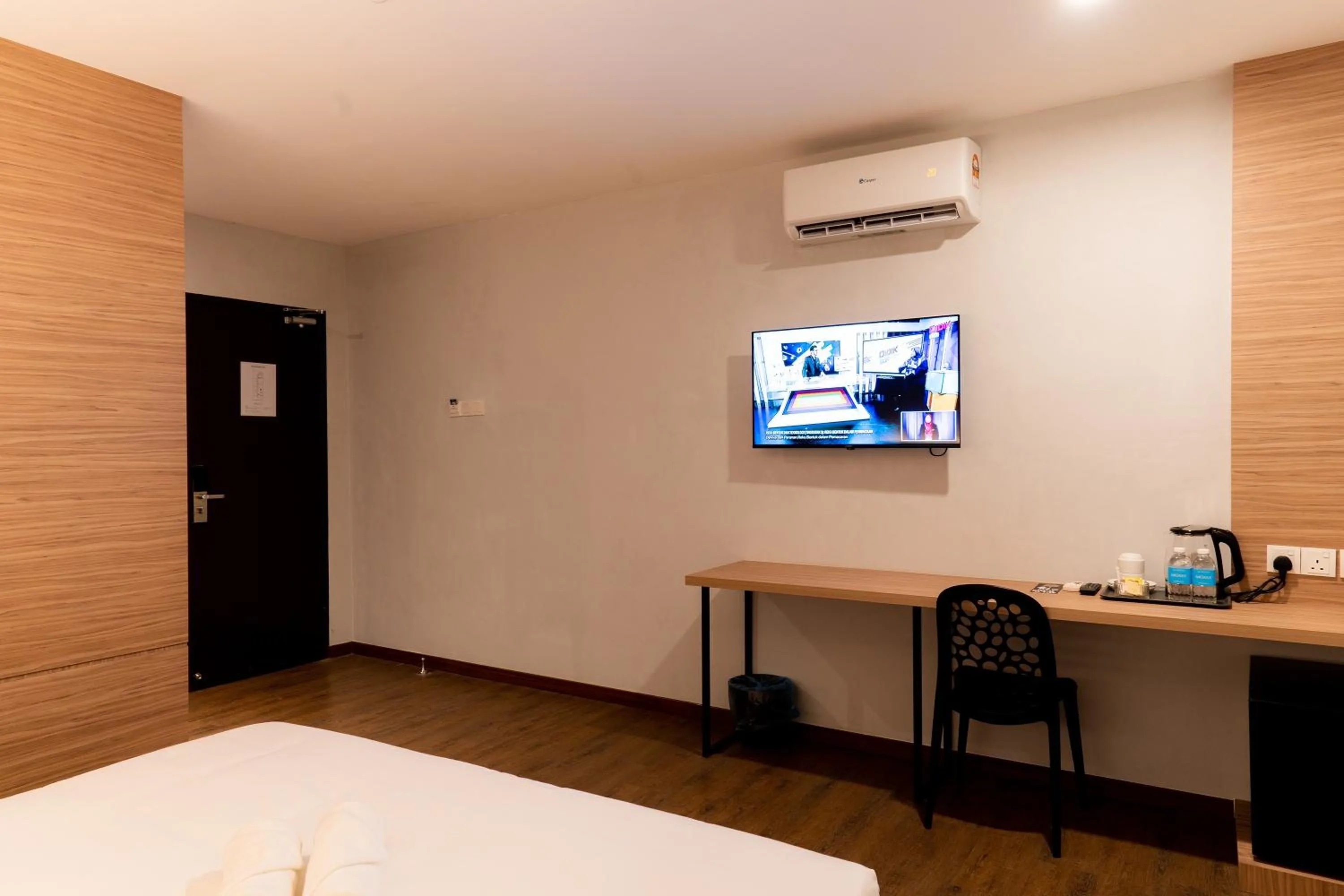 Bed in RM Hotel Muar