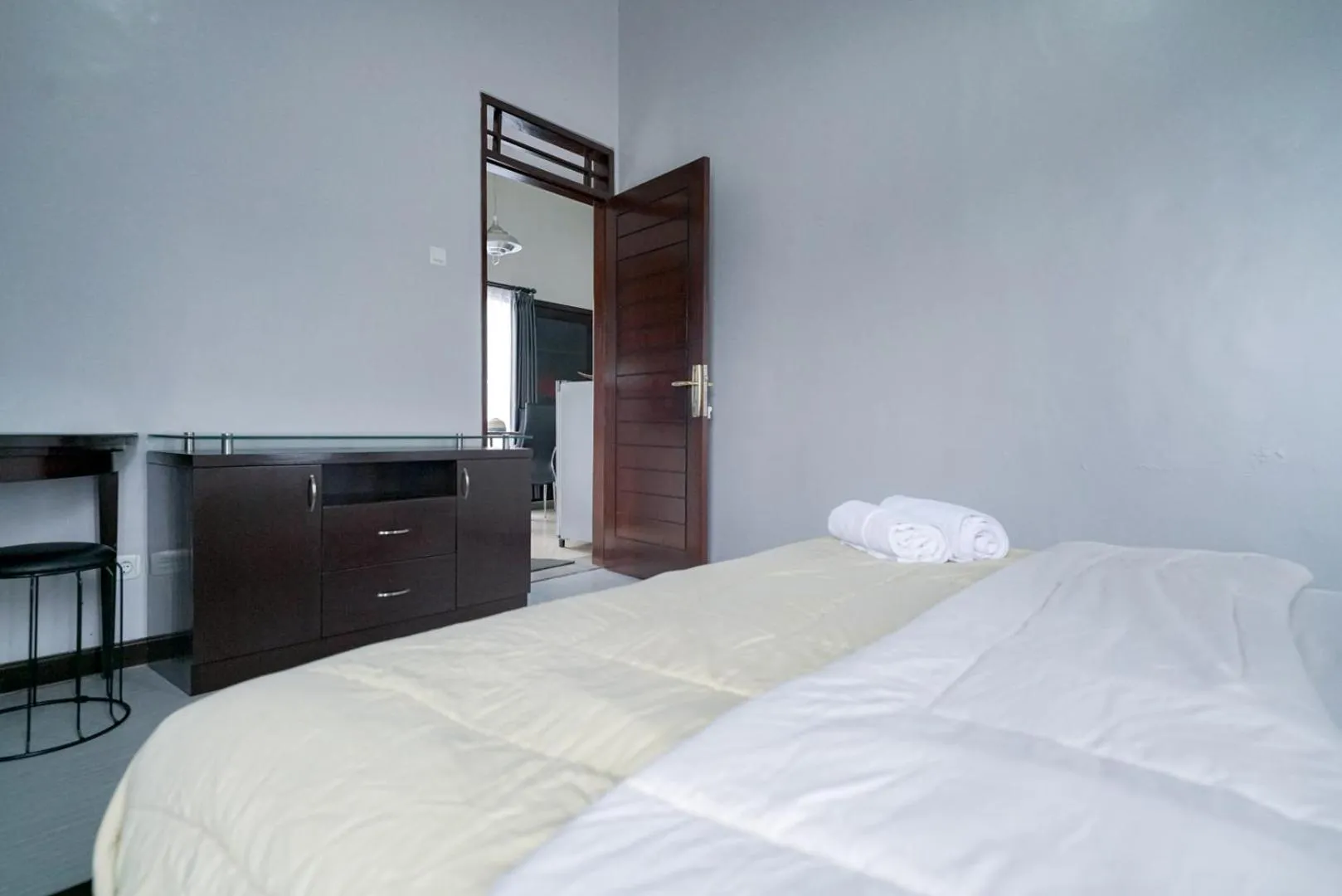 Bedroom, Bed in The Lavana Villa Kubu D'Bedugul - 2 Bedroom Villa