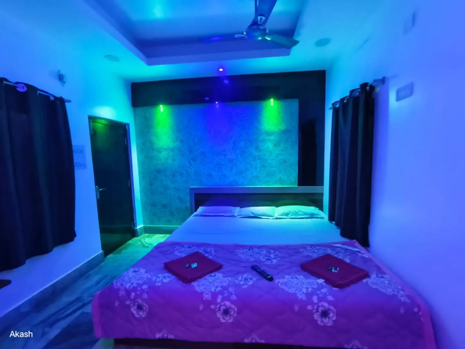 Bed in Hotel Bobby house 450m from beach & 1 km from temple