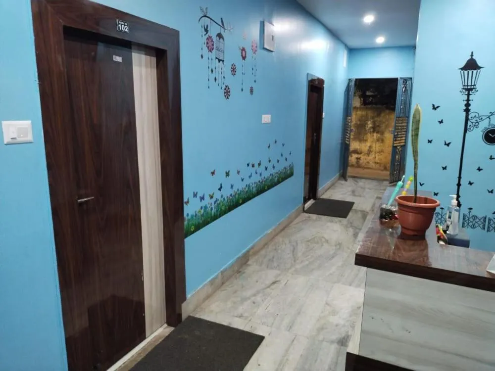 Hotel Bobby house 450m from beach & 1 km from temple