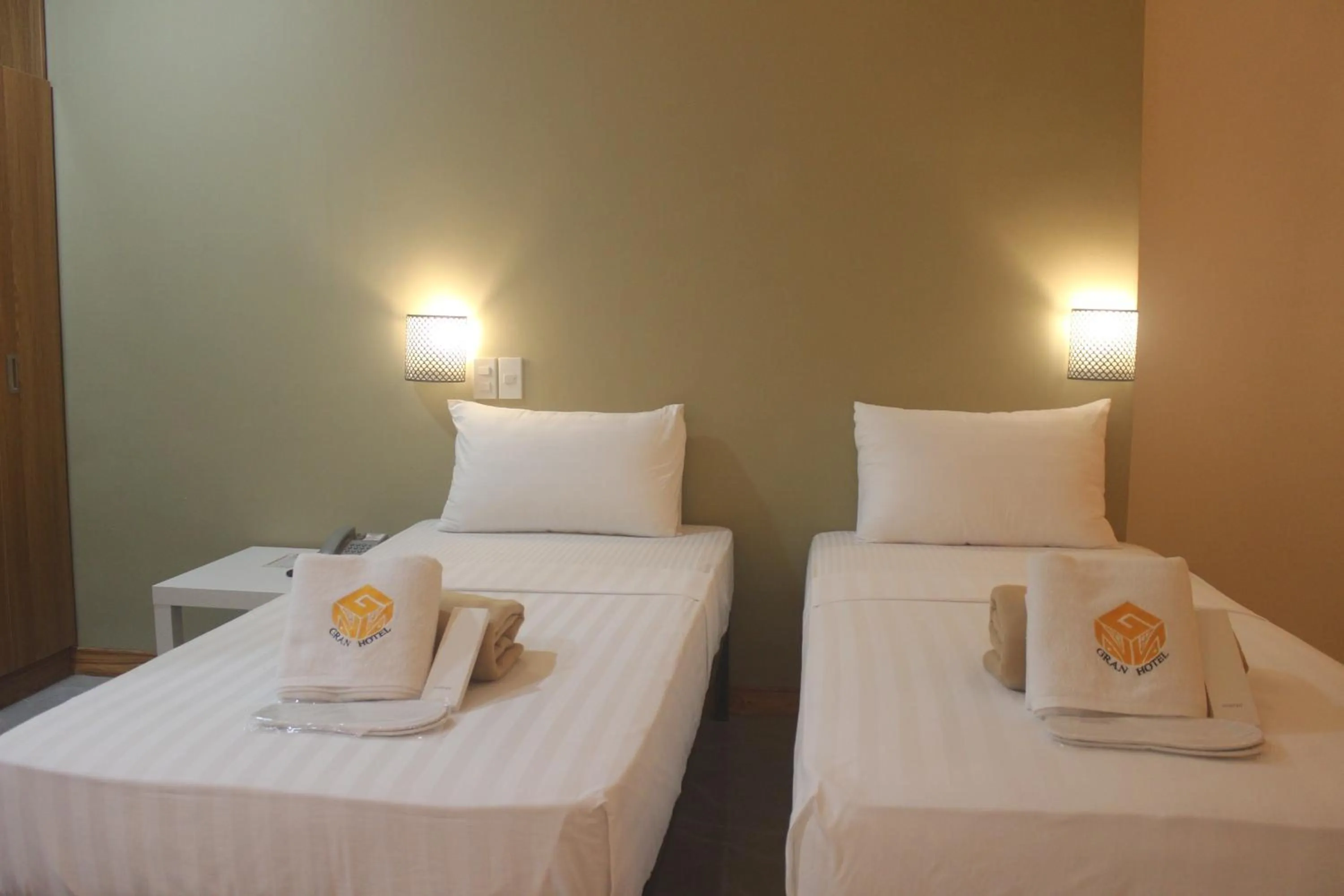 Bed in NGN Gran Hotel