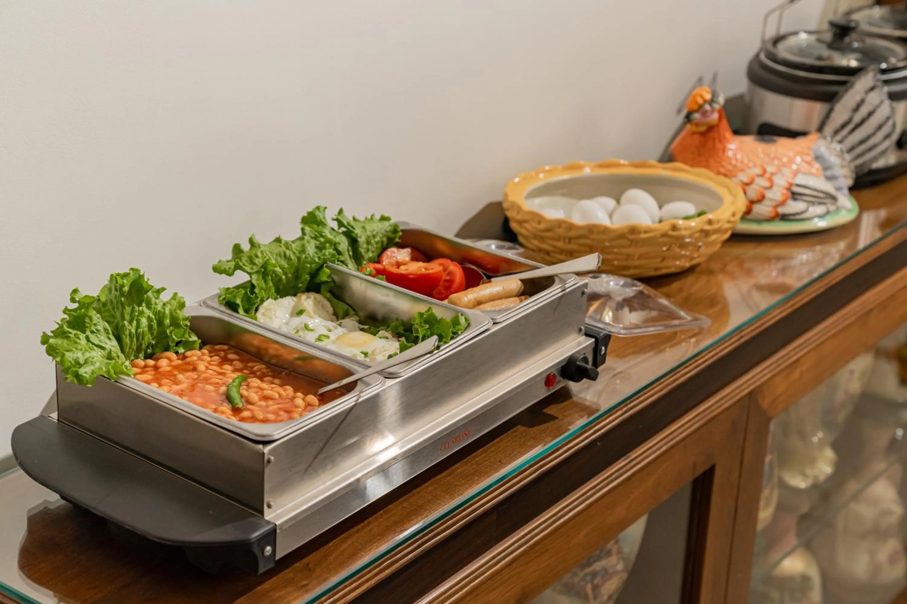 Buffet breakfast in Anchorage 42