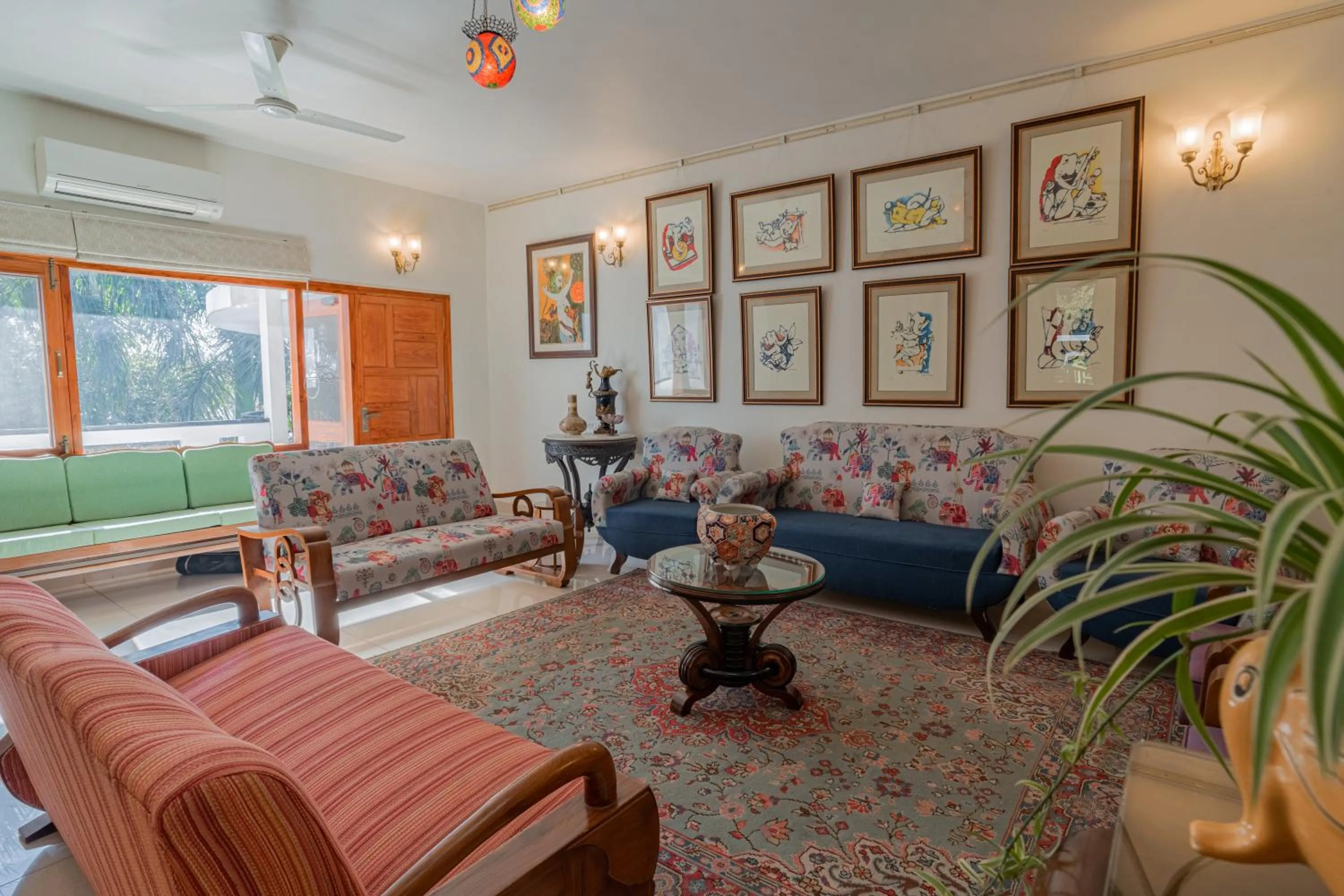 Living room in Anchorage 42