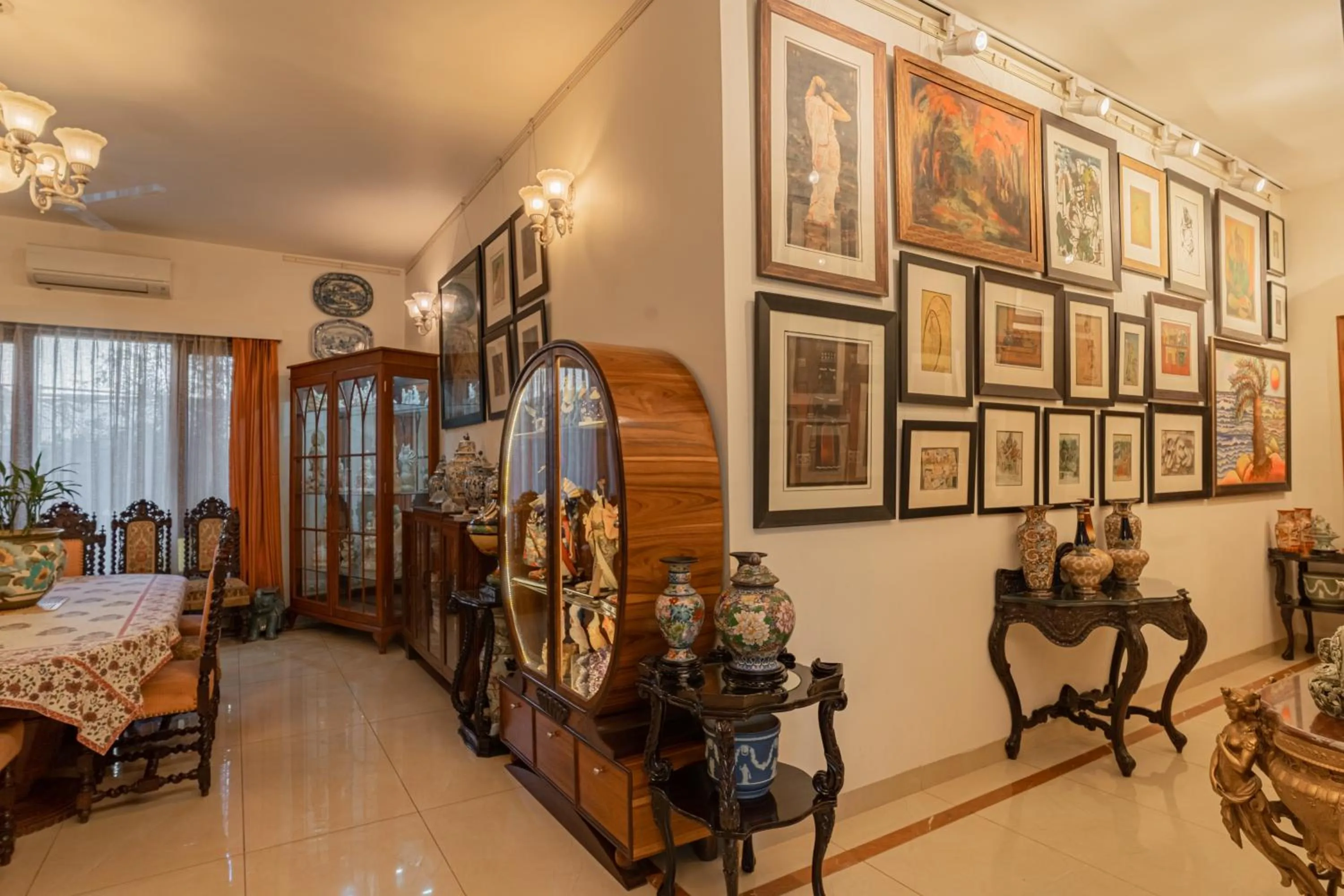 Living room in Anchorage 42