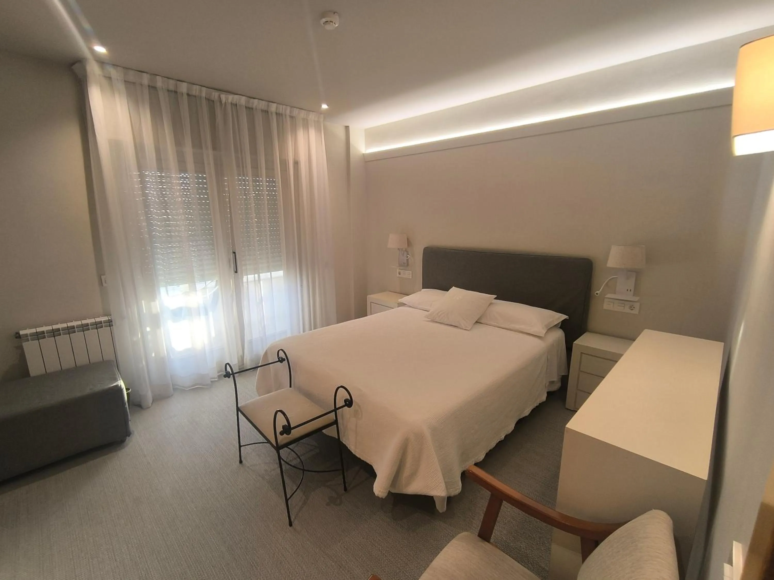 Photo of the whole room, Bed in Hotel San Luis