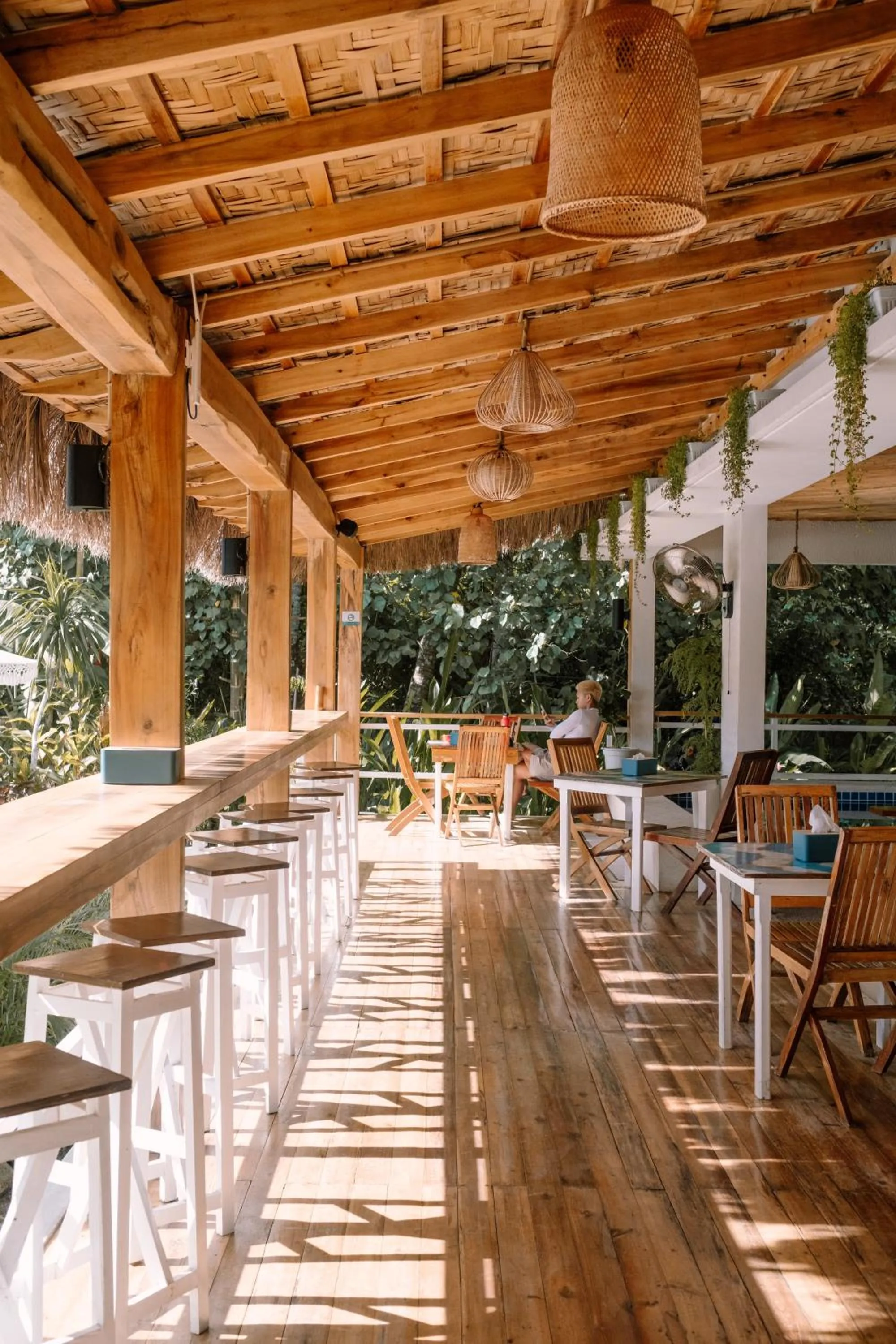 Restaurant/places to eat in Happiness Hostel Siargao