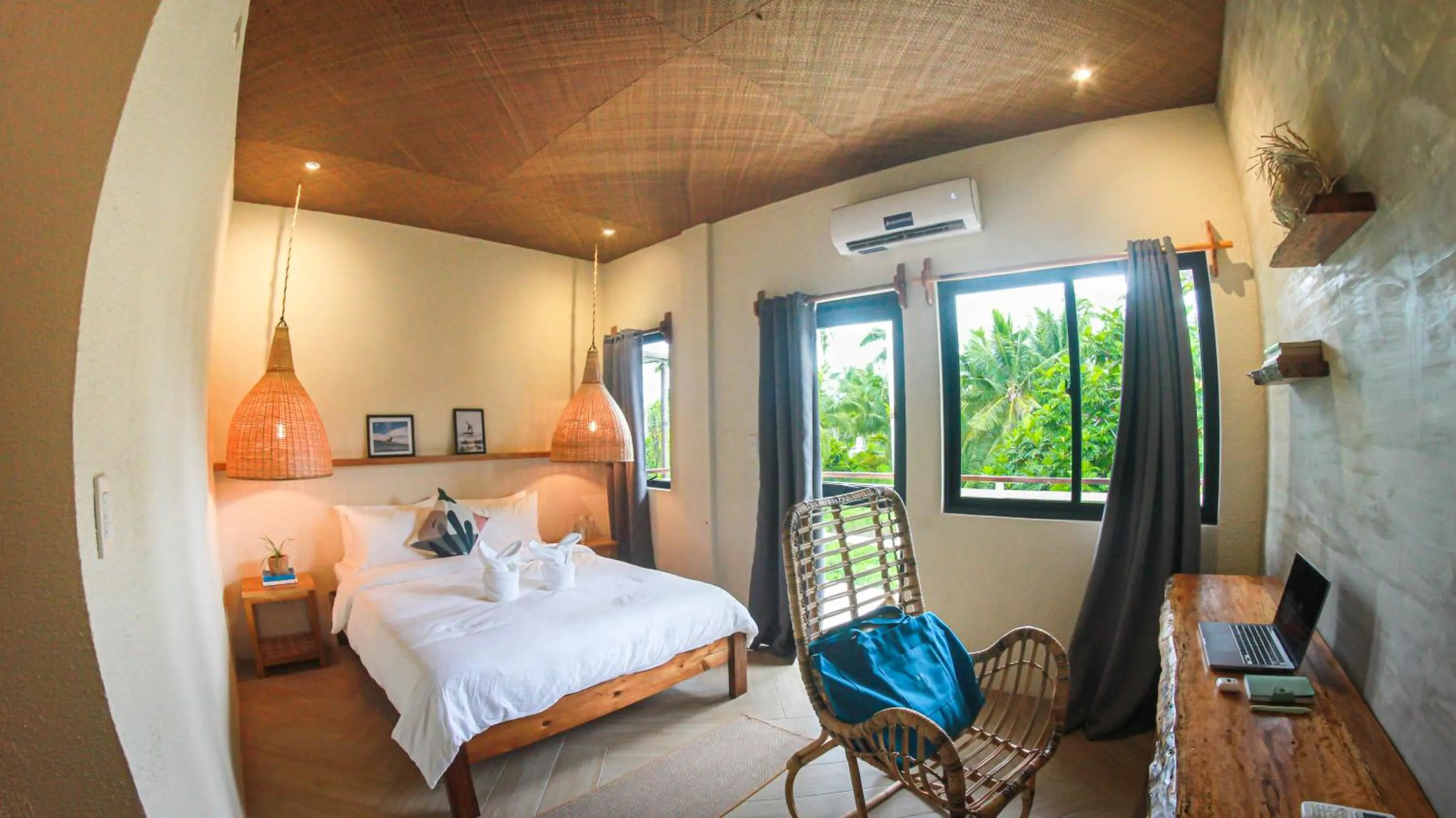 Bed in Happiness Hostel Siargao