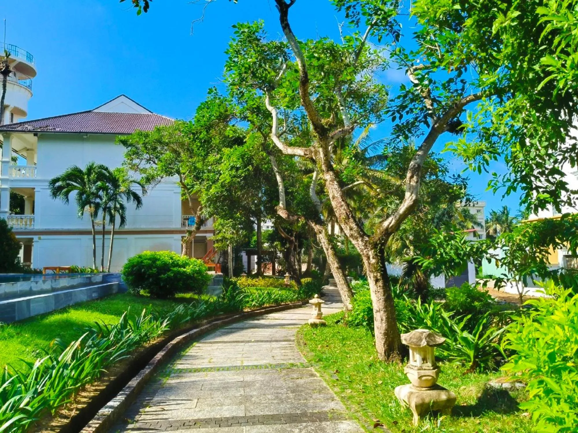 Property building in Tahiti Resort