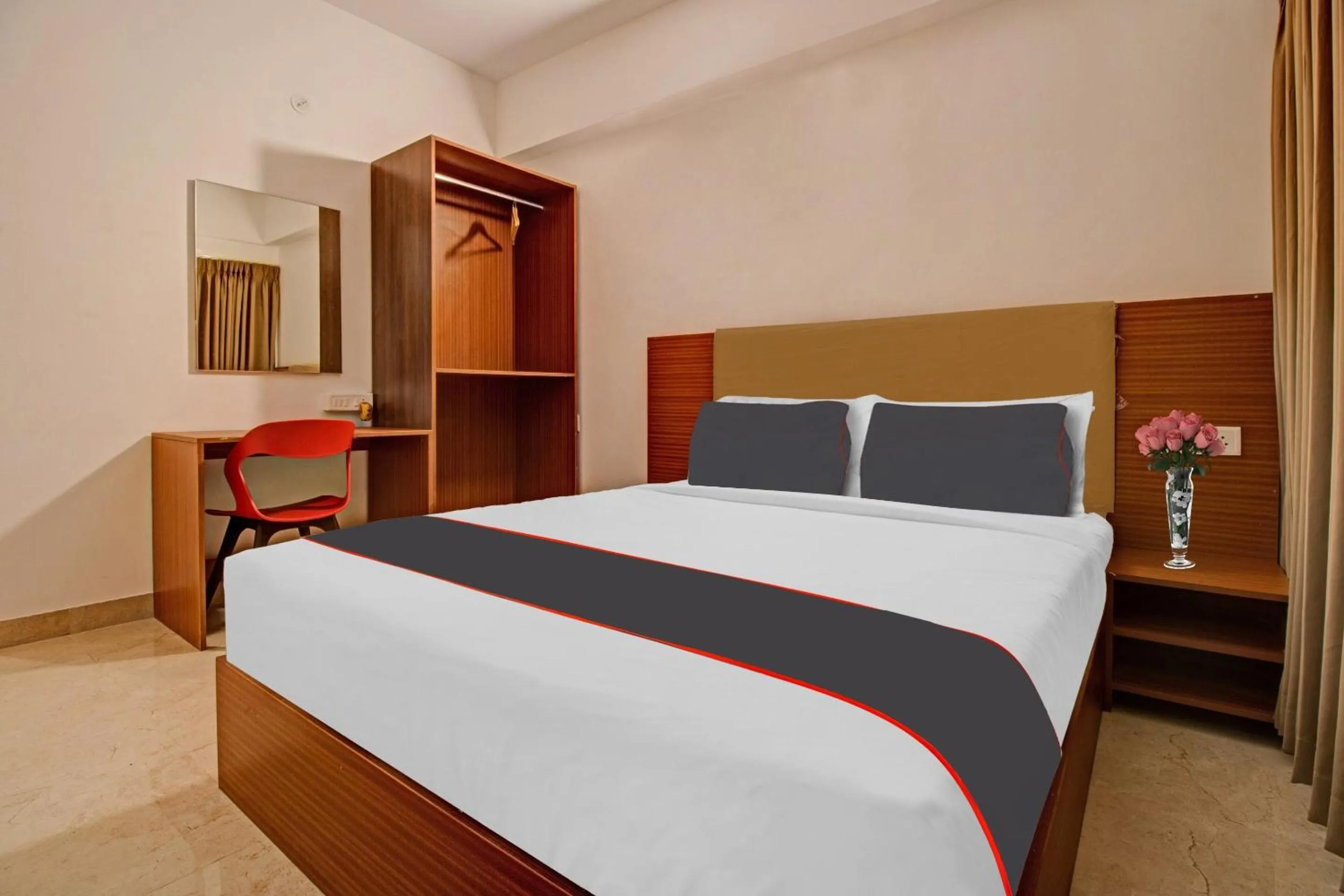 Bedroom, Bed in Collection O Petals Otium Business Hotel