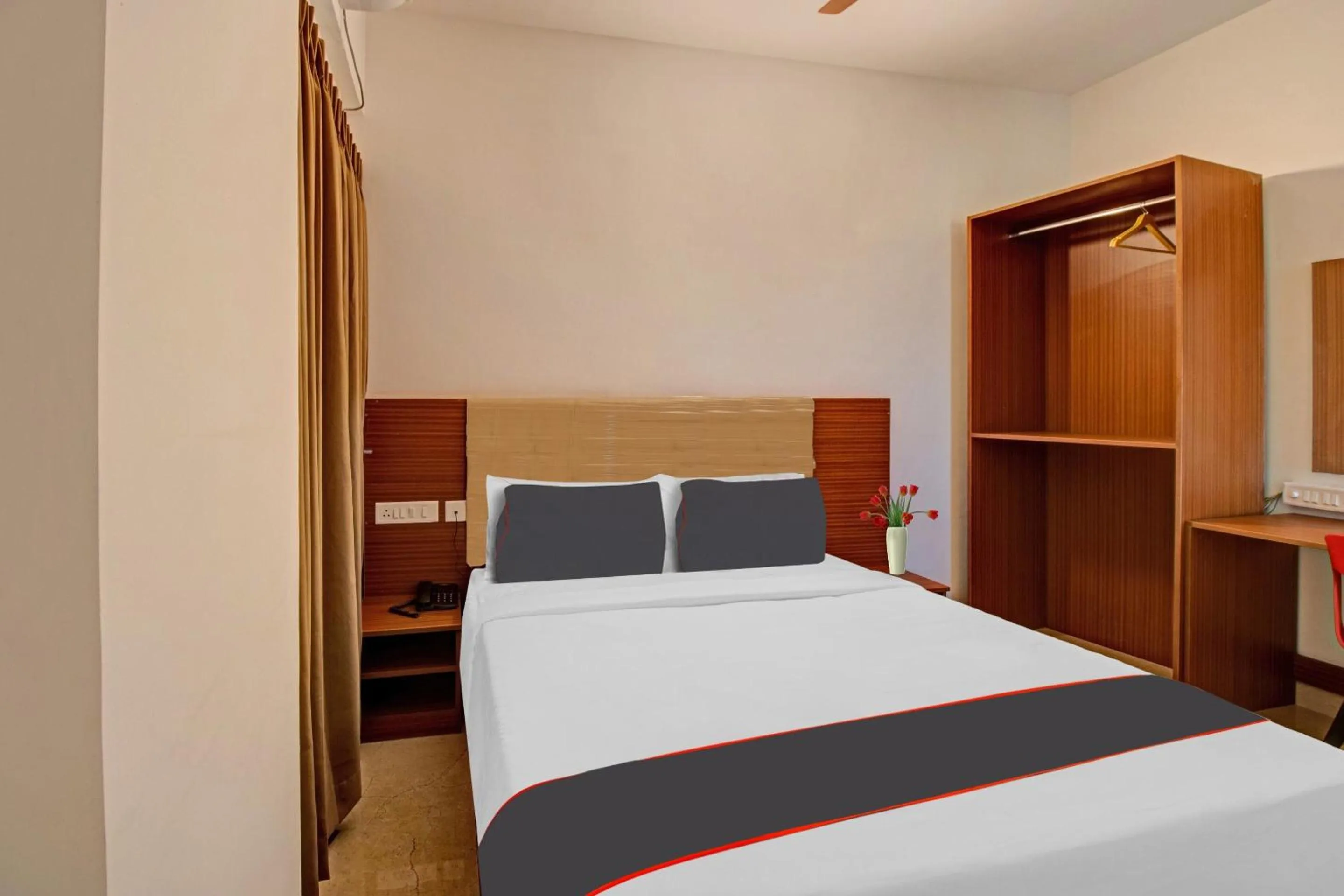 Bedroom, Bed in Collection O Petals Otium Business Hotel