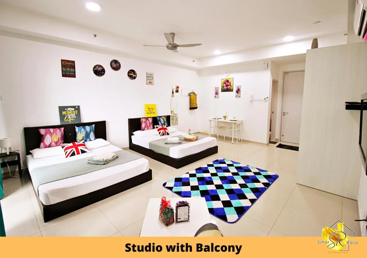 Bed in Sinar Rasa Homestay at I-Soho, I-City