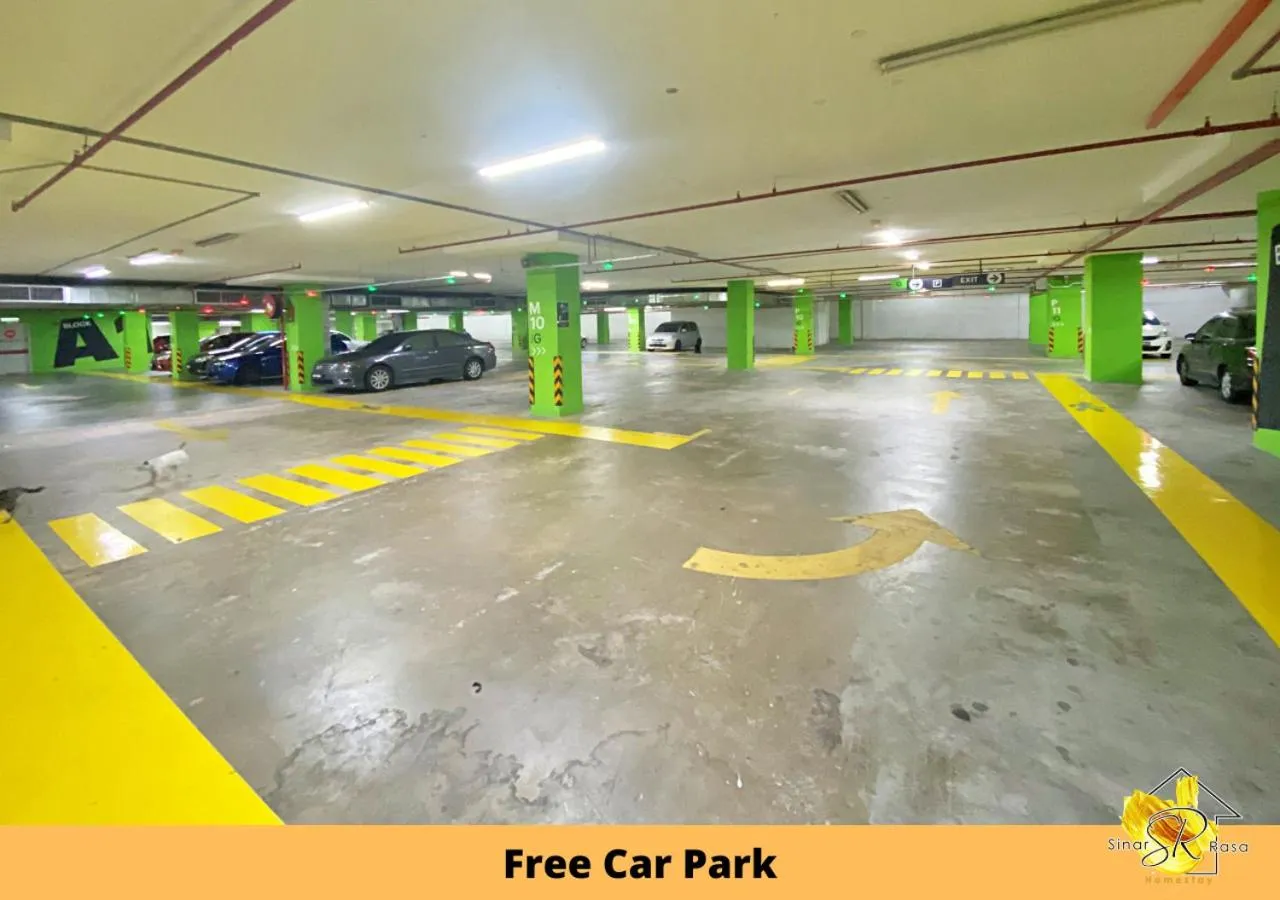 Parking in Sinar Rasa Homestay at I-Soho, I-City