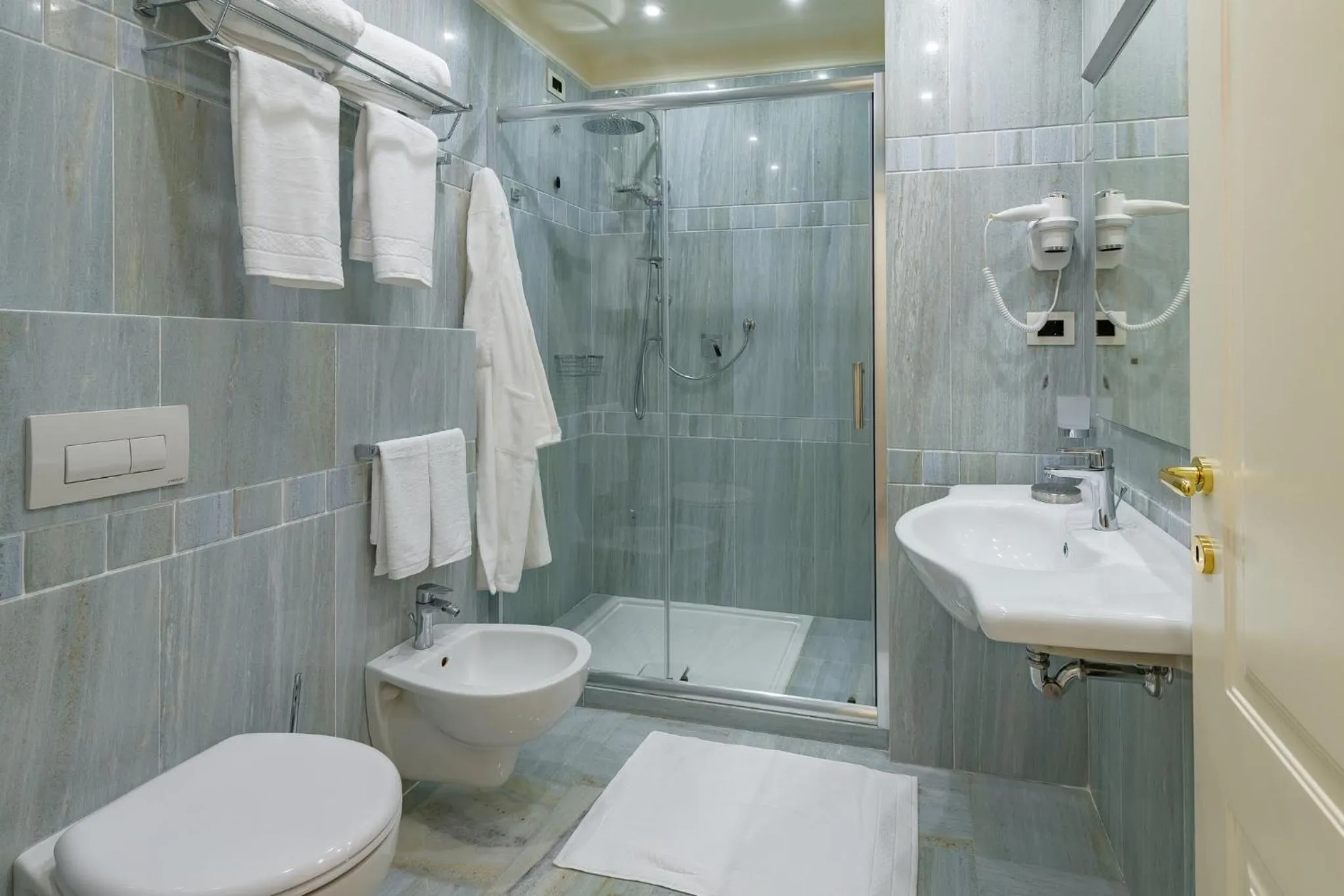 La Paloma Blanca Hotel