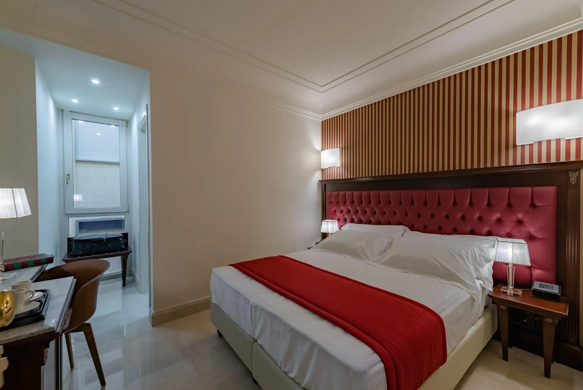 Bed in La Paloma Blanca Hotel