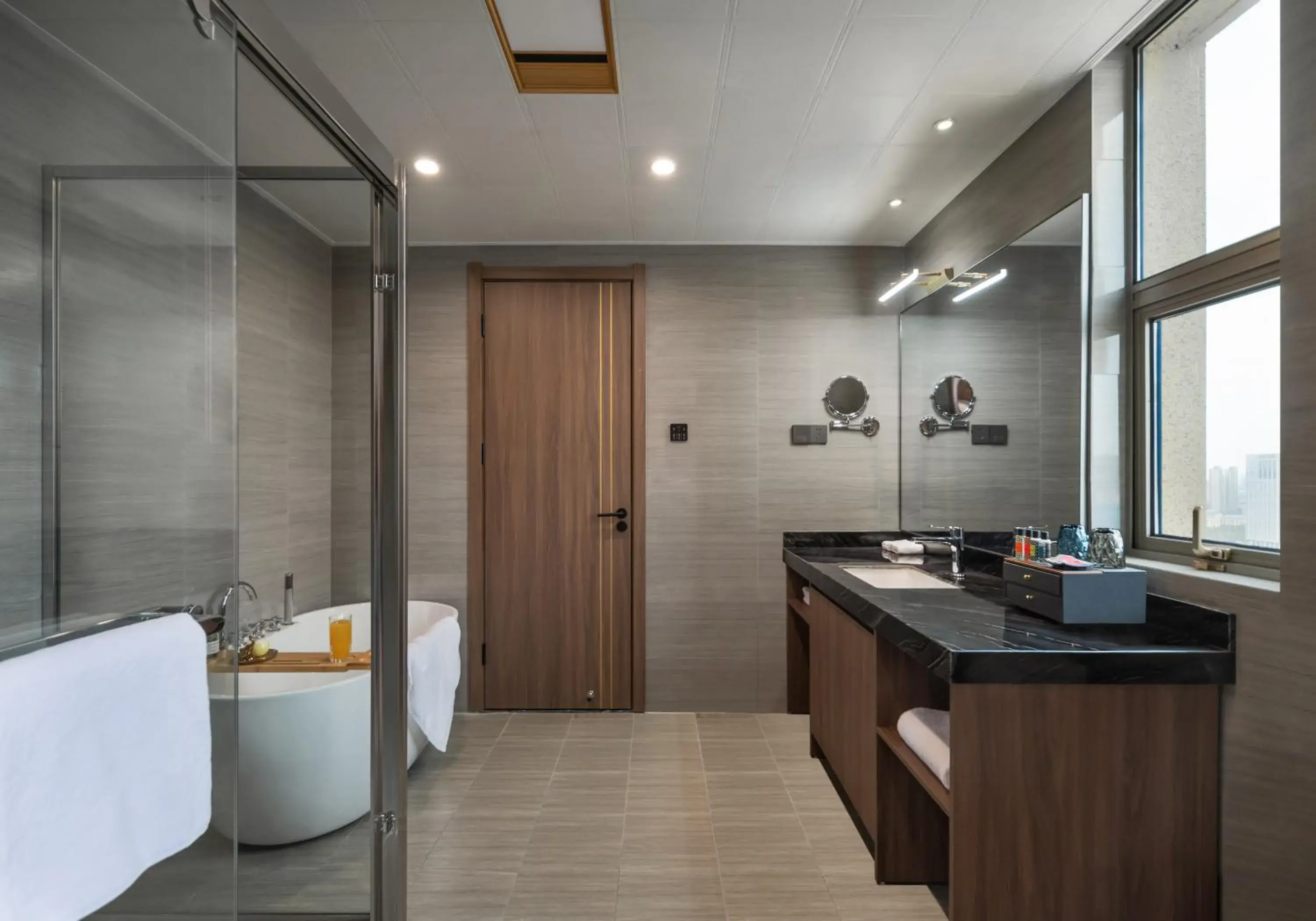 Deluxe Two-Bedroom Suite in Citadines Zhengda Mall Hefei Deluxe Two-Bedroom Suite in Citadines Zhengda Mall Hefei