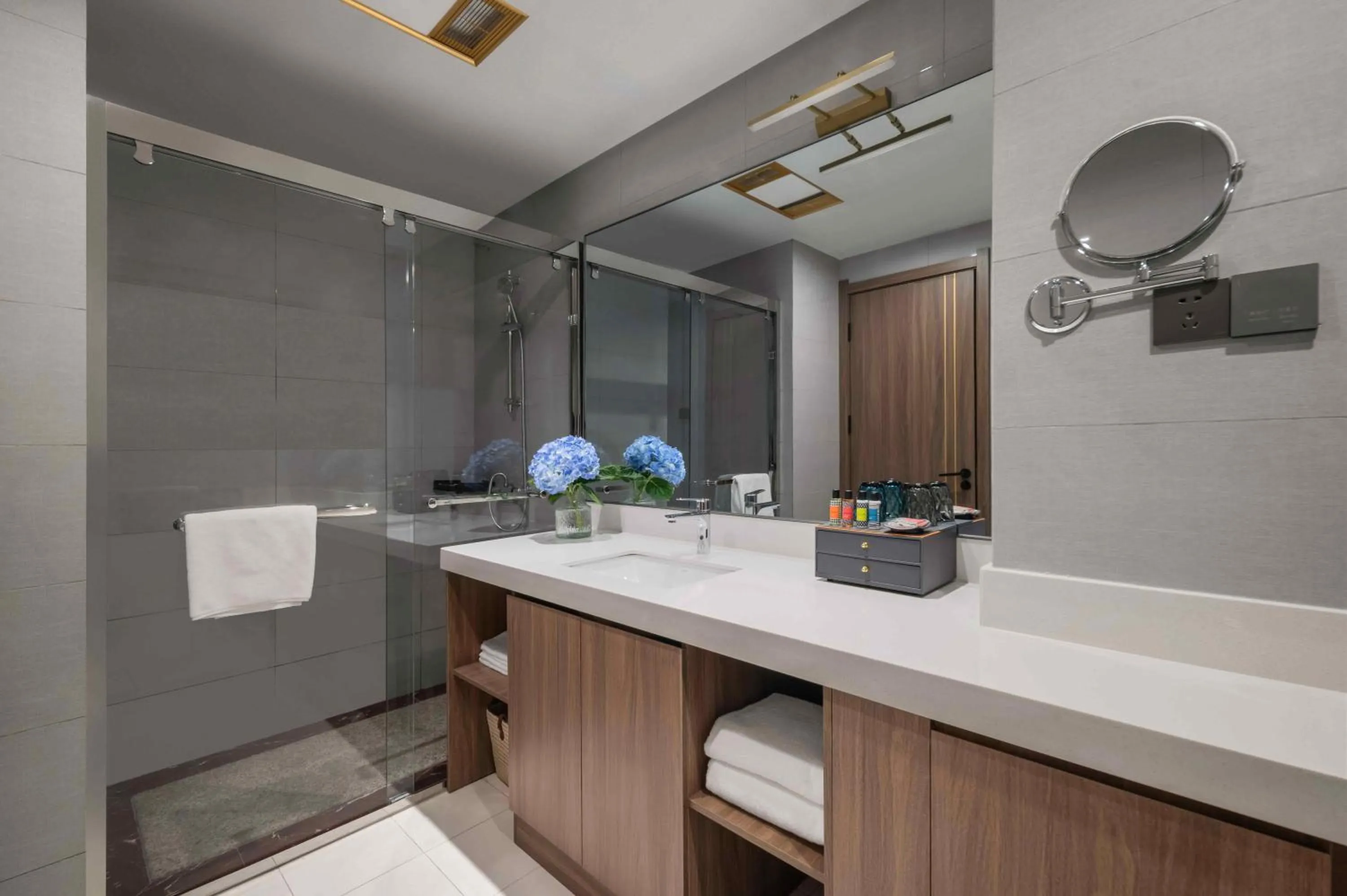 Bathroom in Citadines Zhengda Mall Hefei