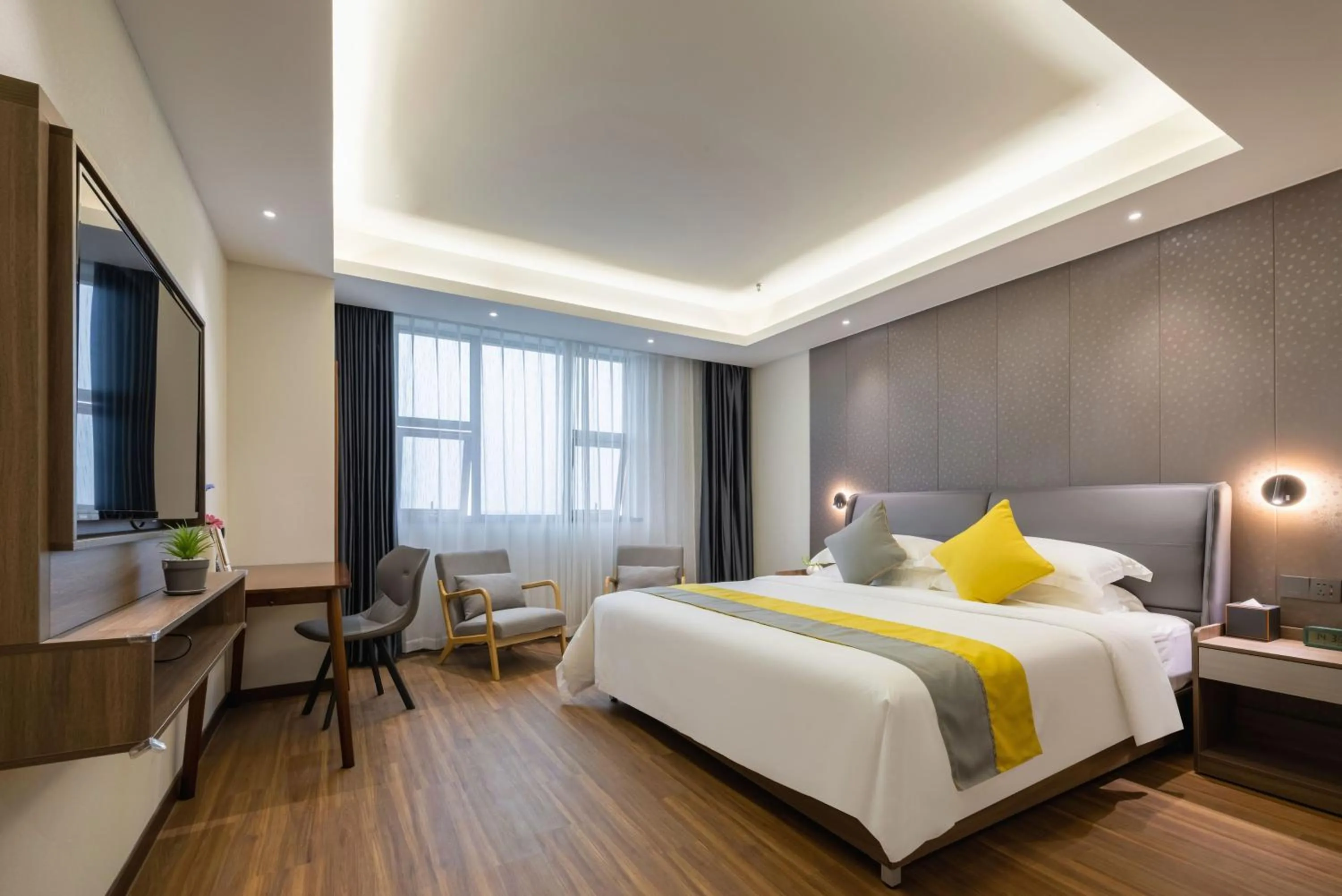 Photo of the whole room, Bed in Citadines Zhengda Mall Hefei