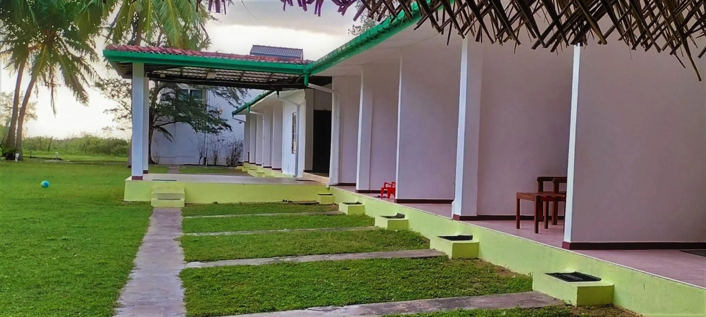 Property building in Hotel Coral Bay