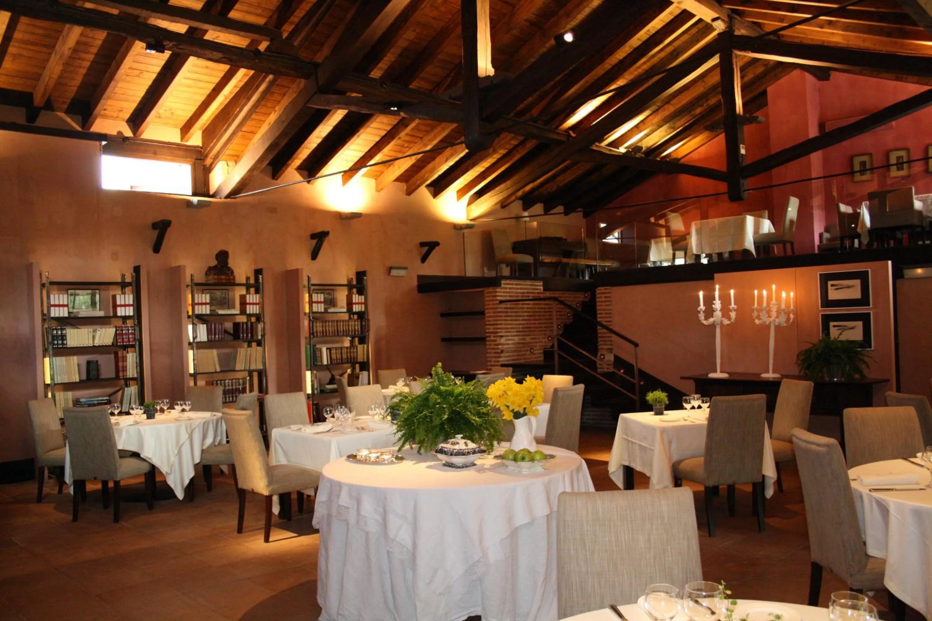 Banquet/Function facilities in Churrut Hotel