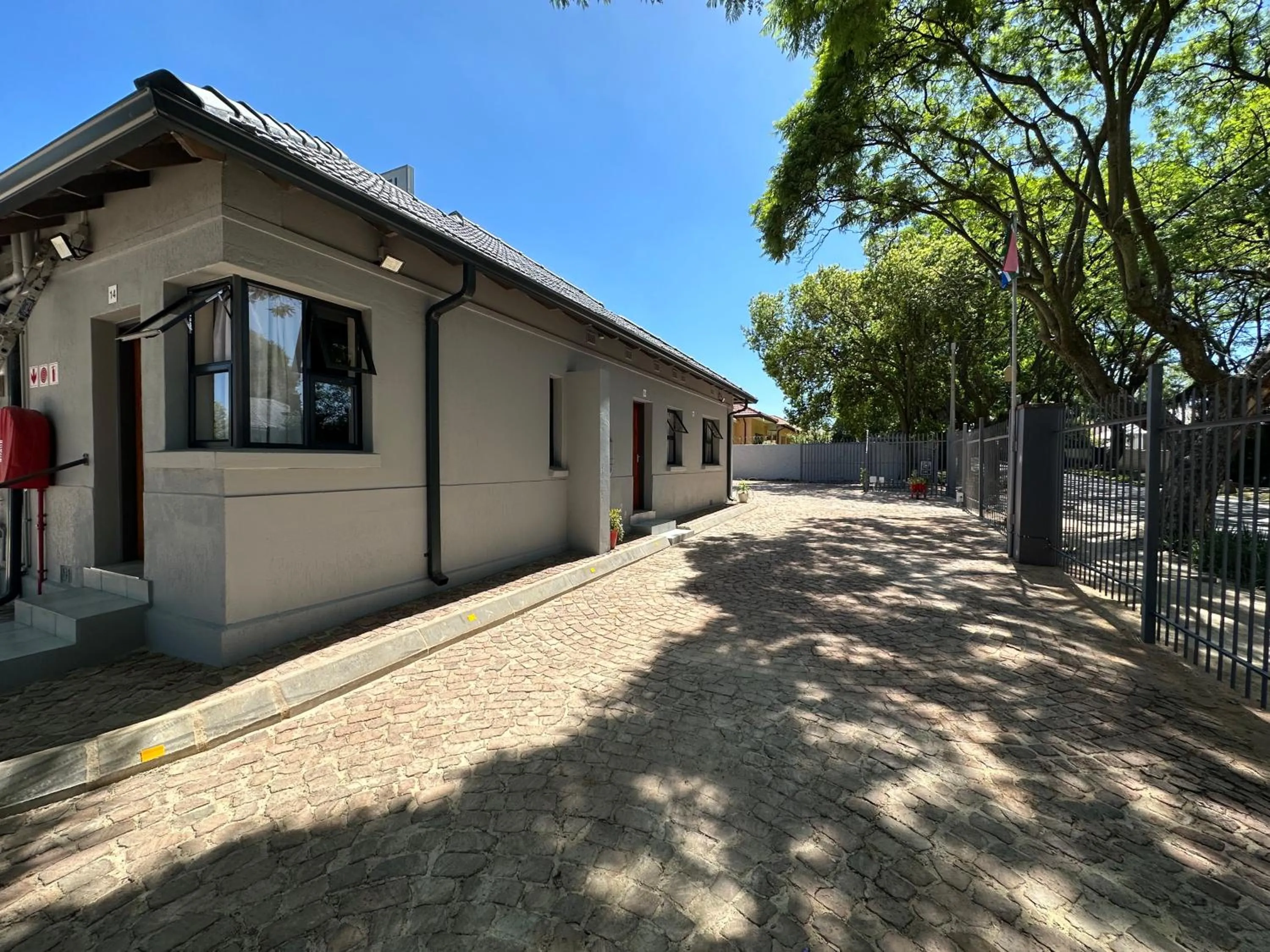 Property building in Ecomotel Louis Botha