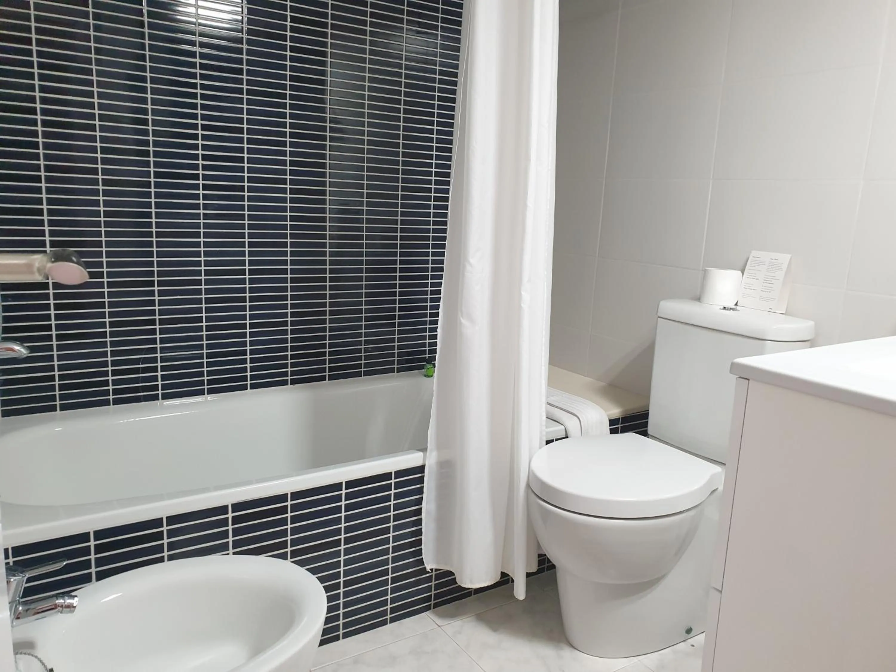 Toilet in Hotel Boutique Las Arenas