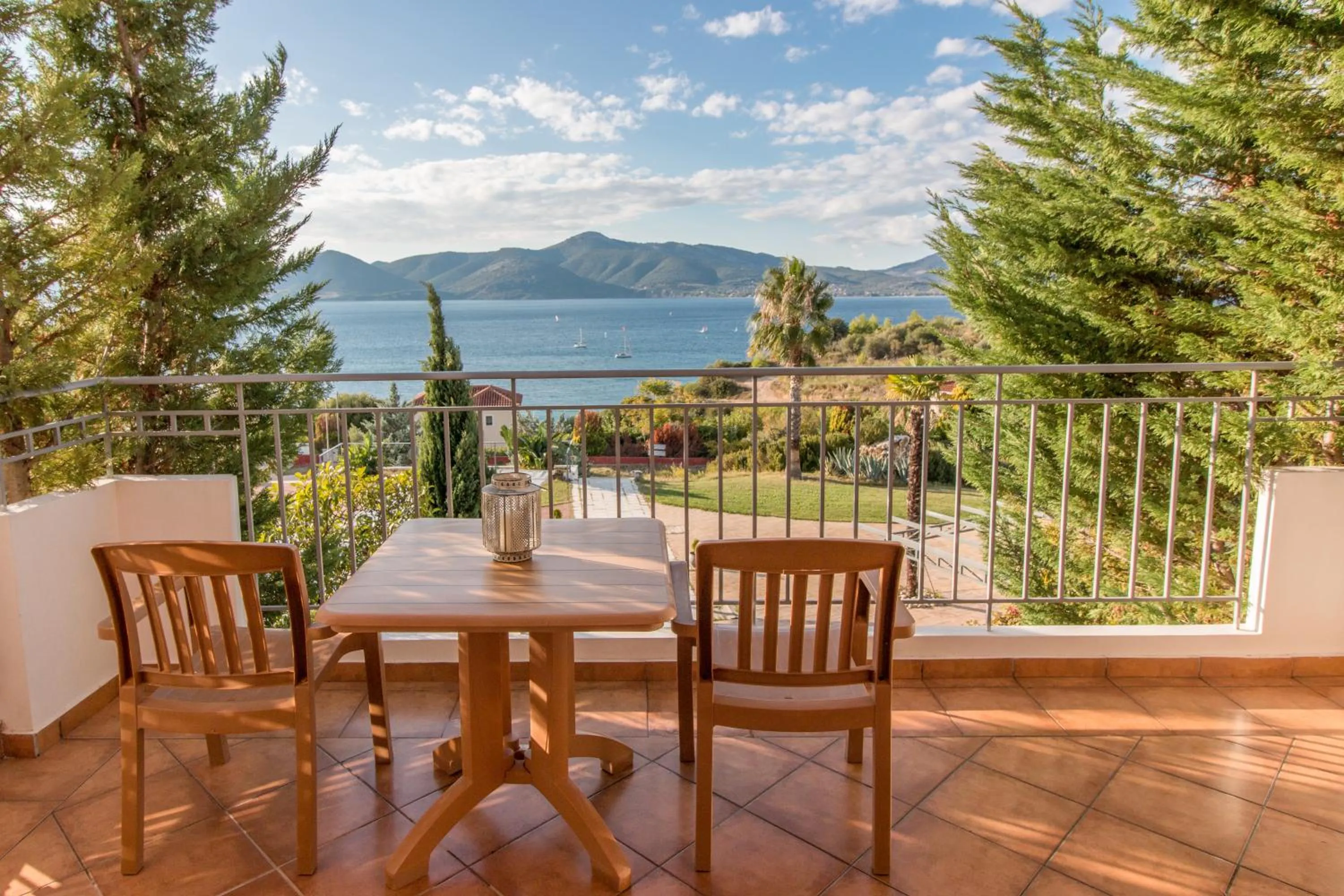 Day in Thalassa Hotel