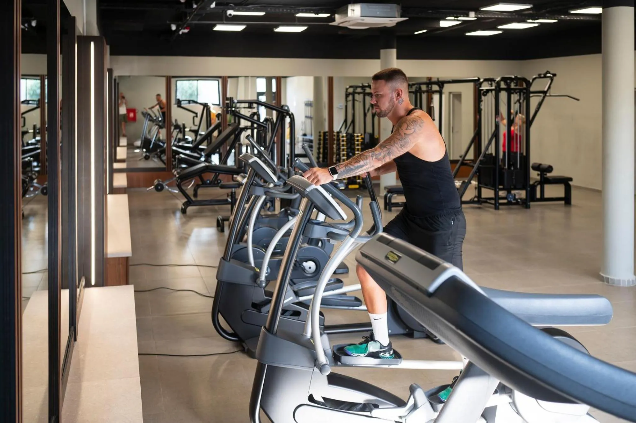 People in Resort Del Mar Emotion