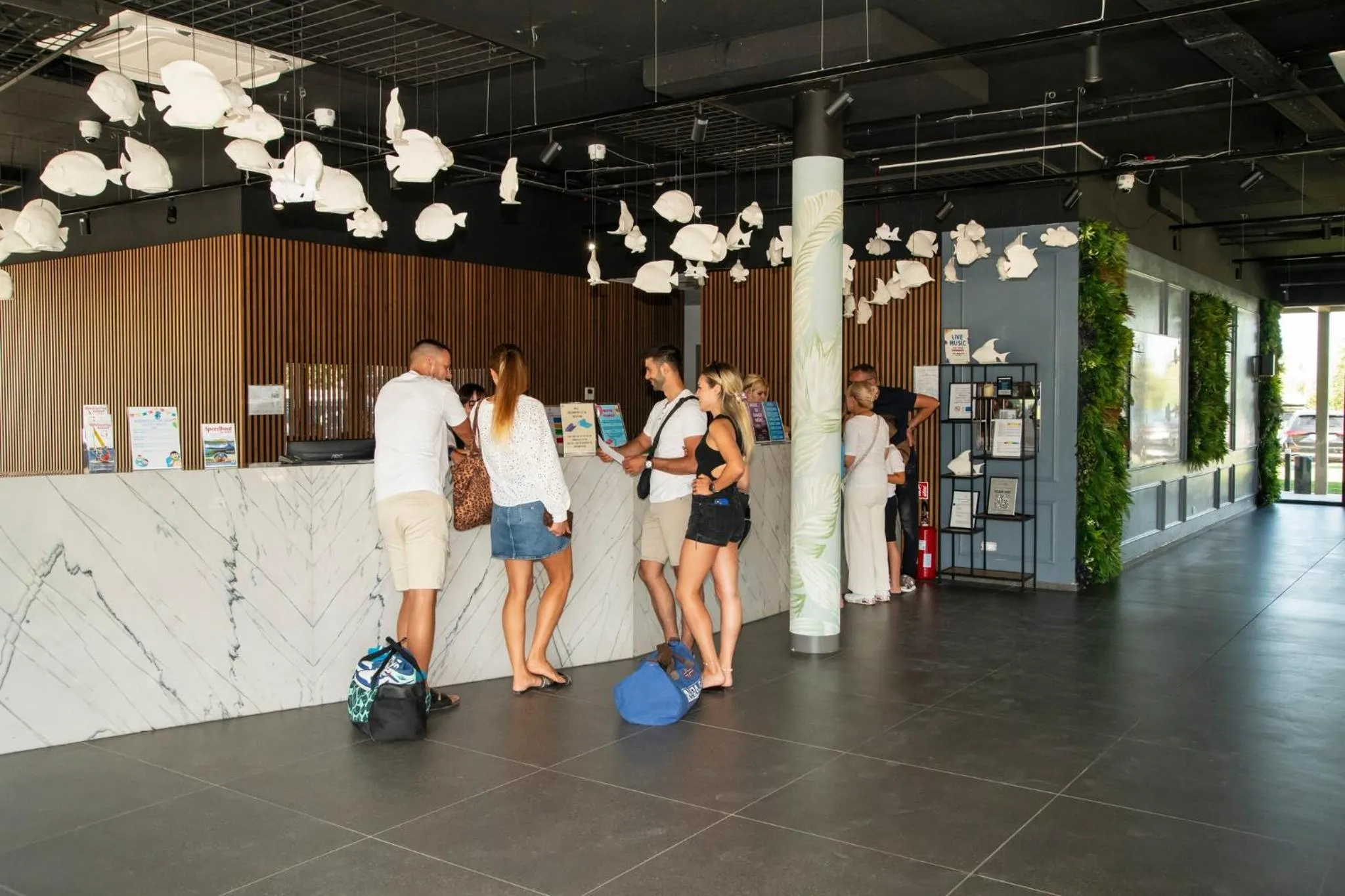 People in Resort Del Mar Emotion