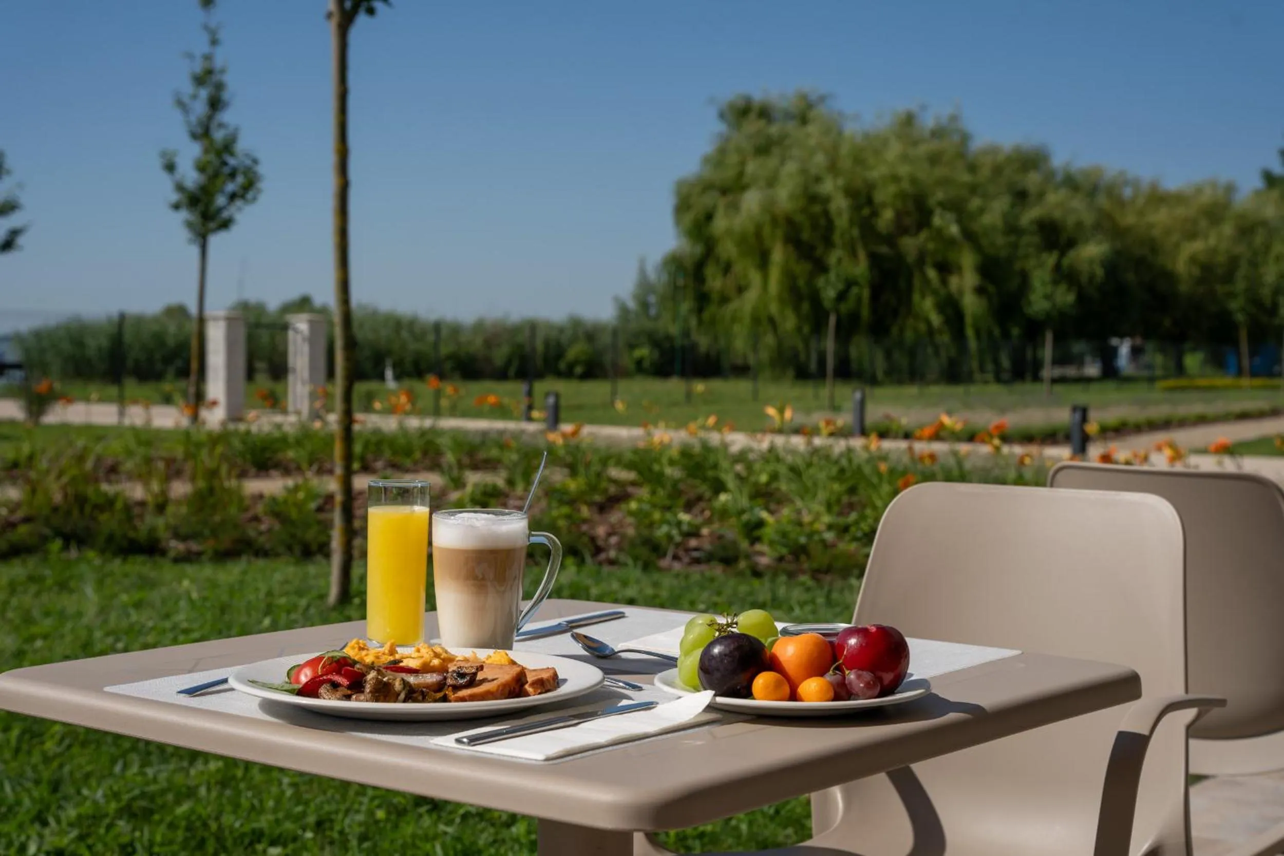 Garden in Sirius Hotel****Superior