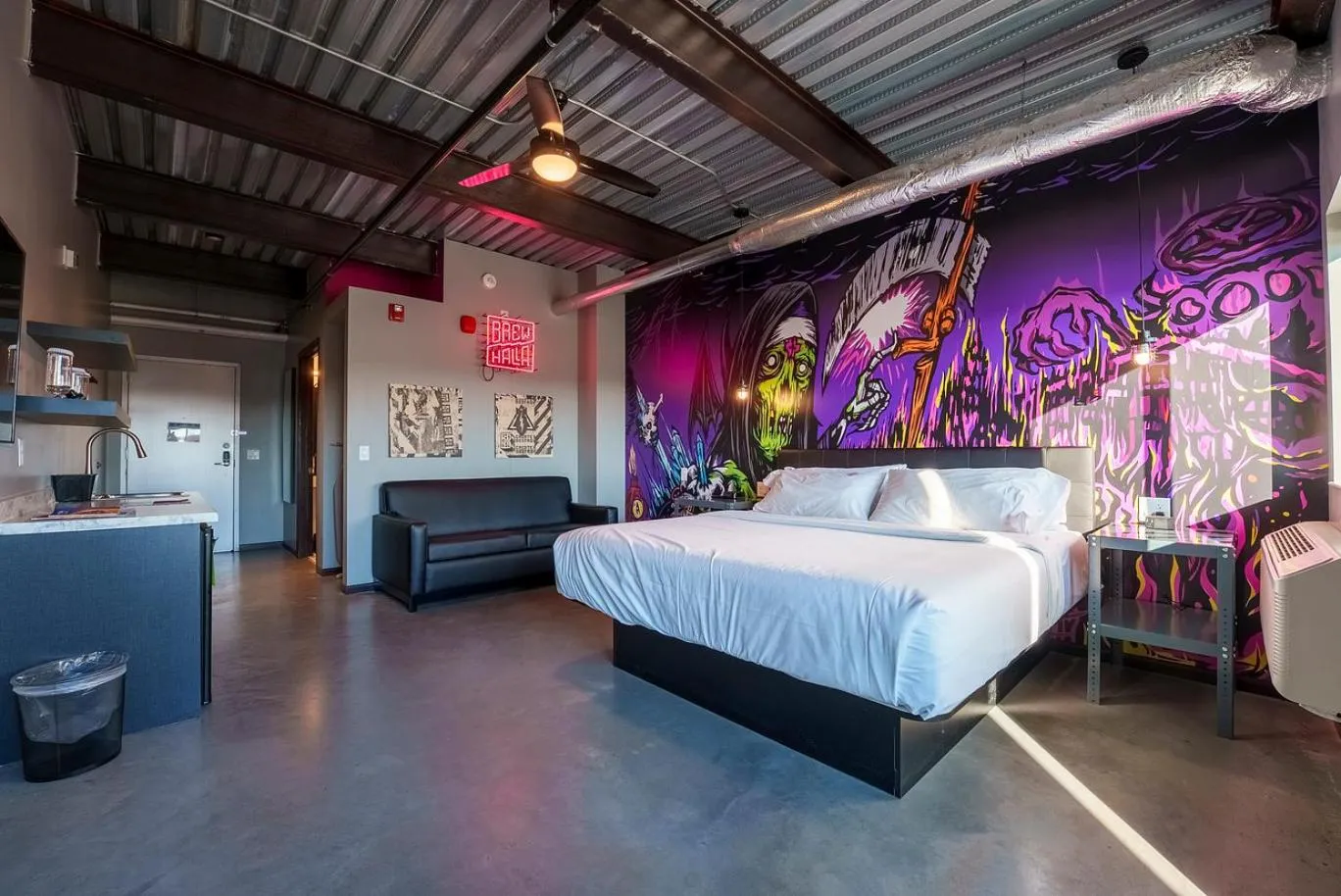 Bed in Brewhalla Hotel