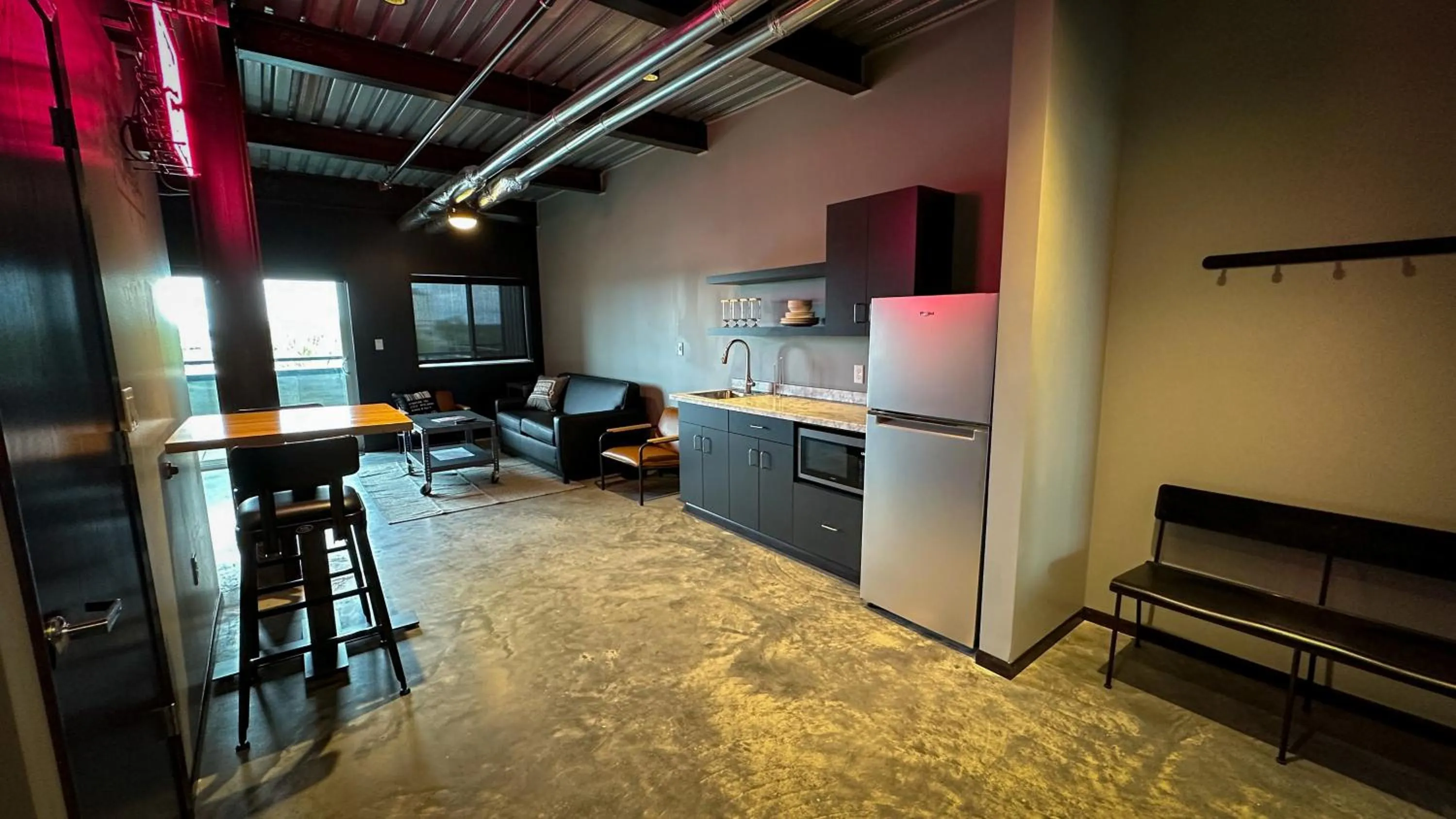 Patio in Brewhalla Hotel