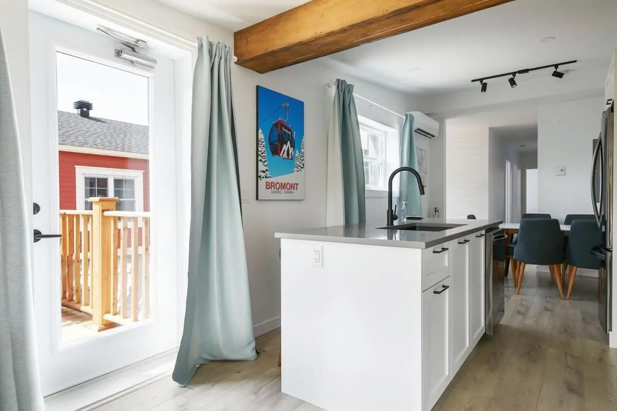 Bromont Lodge 837 shefford suite 200