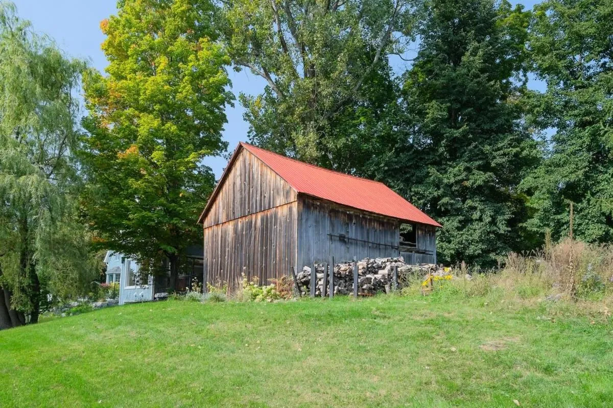 Bromont Lodge 837 shefford suite 200