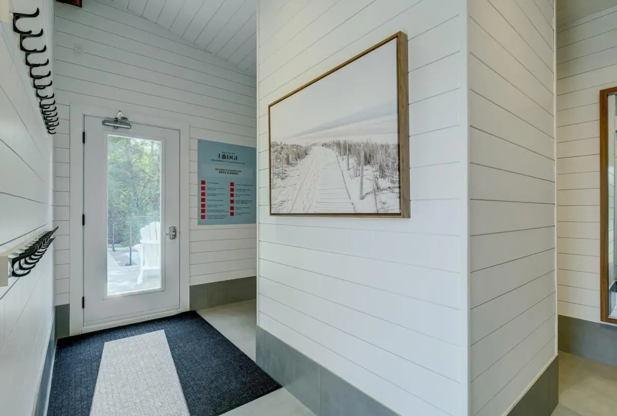 Bromont Lodge 837 shefford suite 200