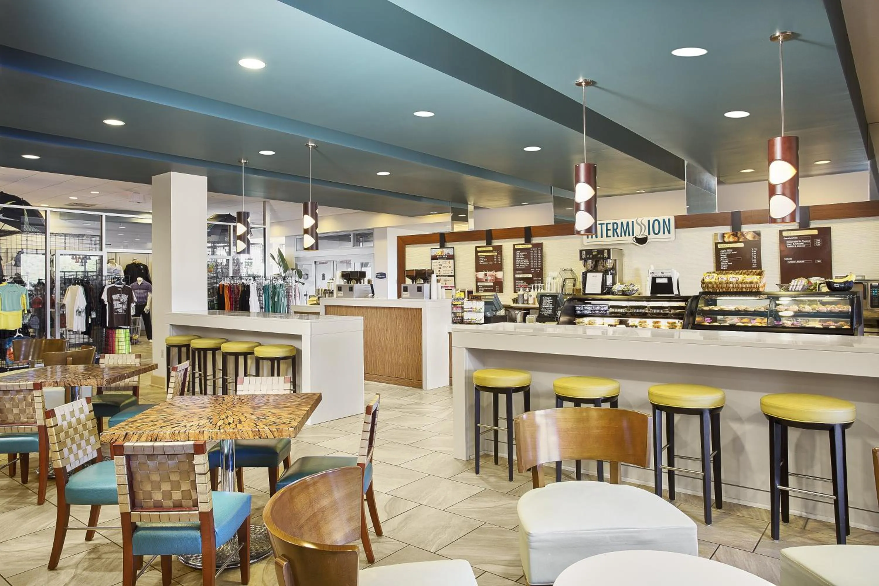 Restaurant/places to eat in Updated 3 bedroom, 3 bathroom villa, 13D Richmond Park villa