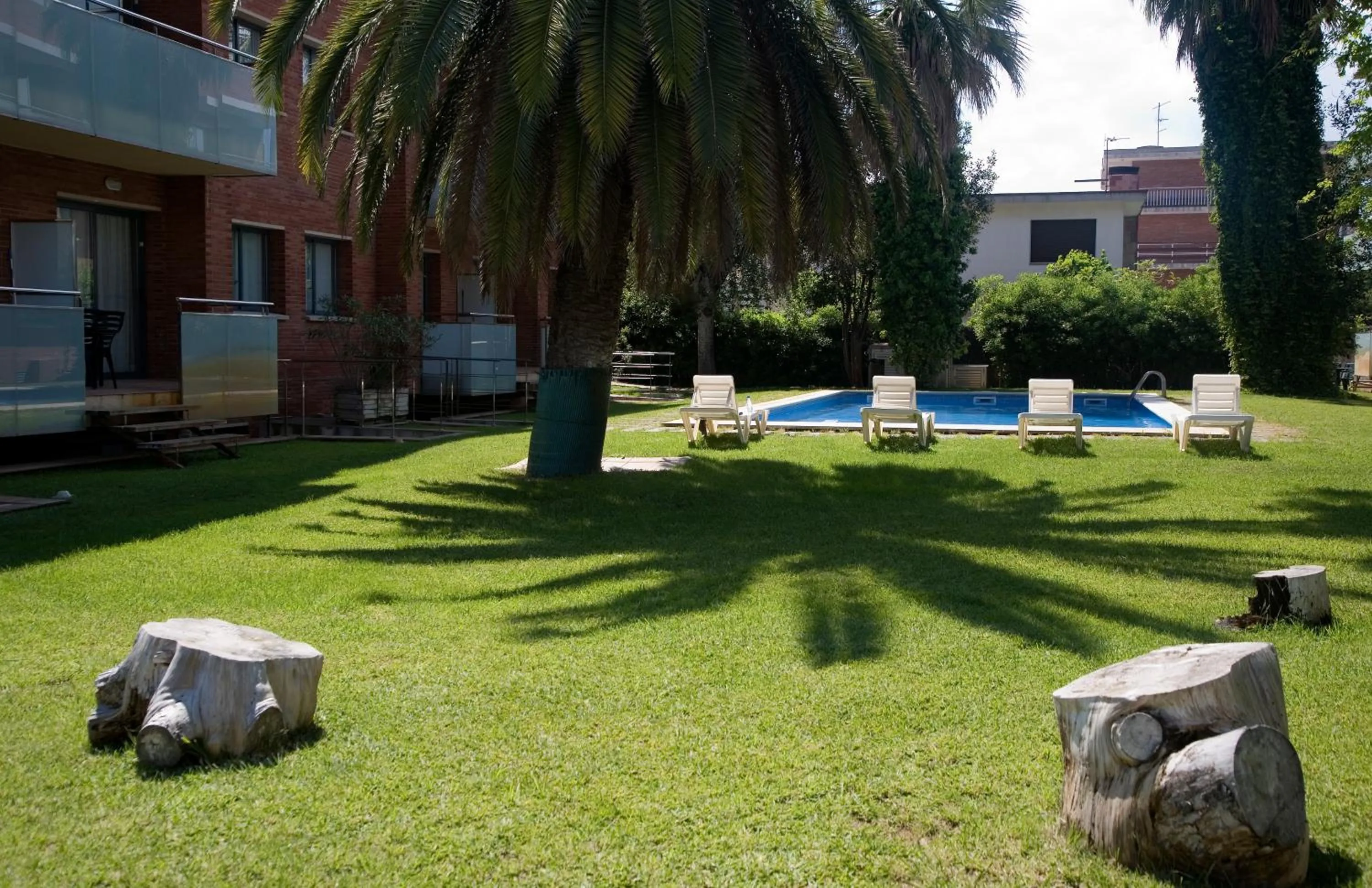 Facade/entrance in SG Costa BCN Apartments