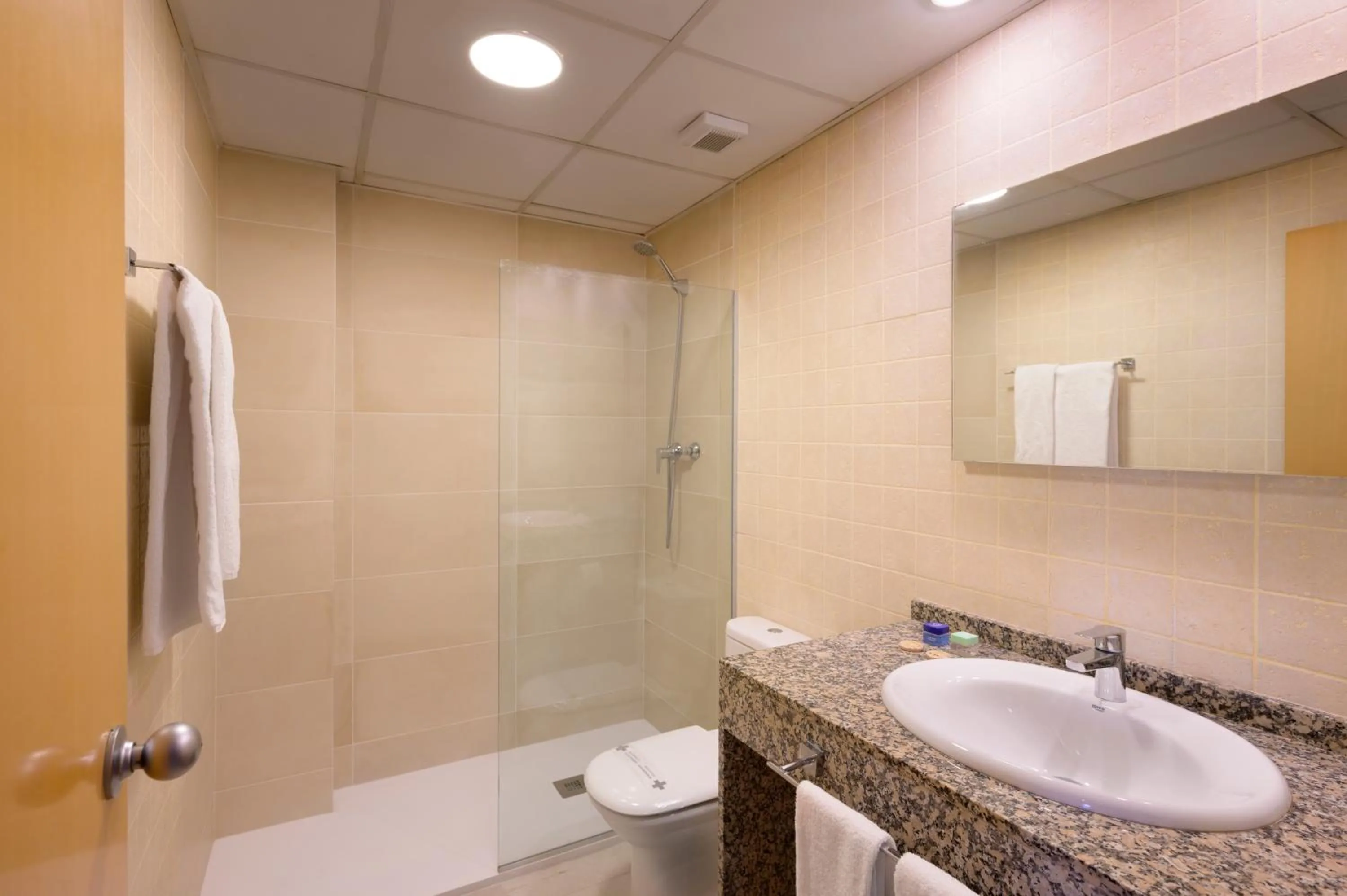 SG Costa BCN Apartments