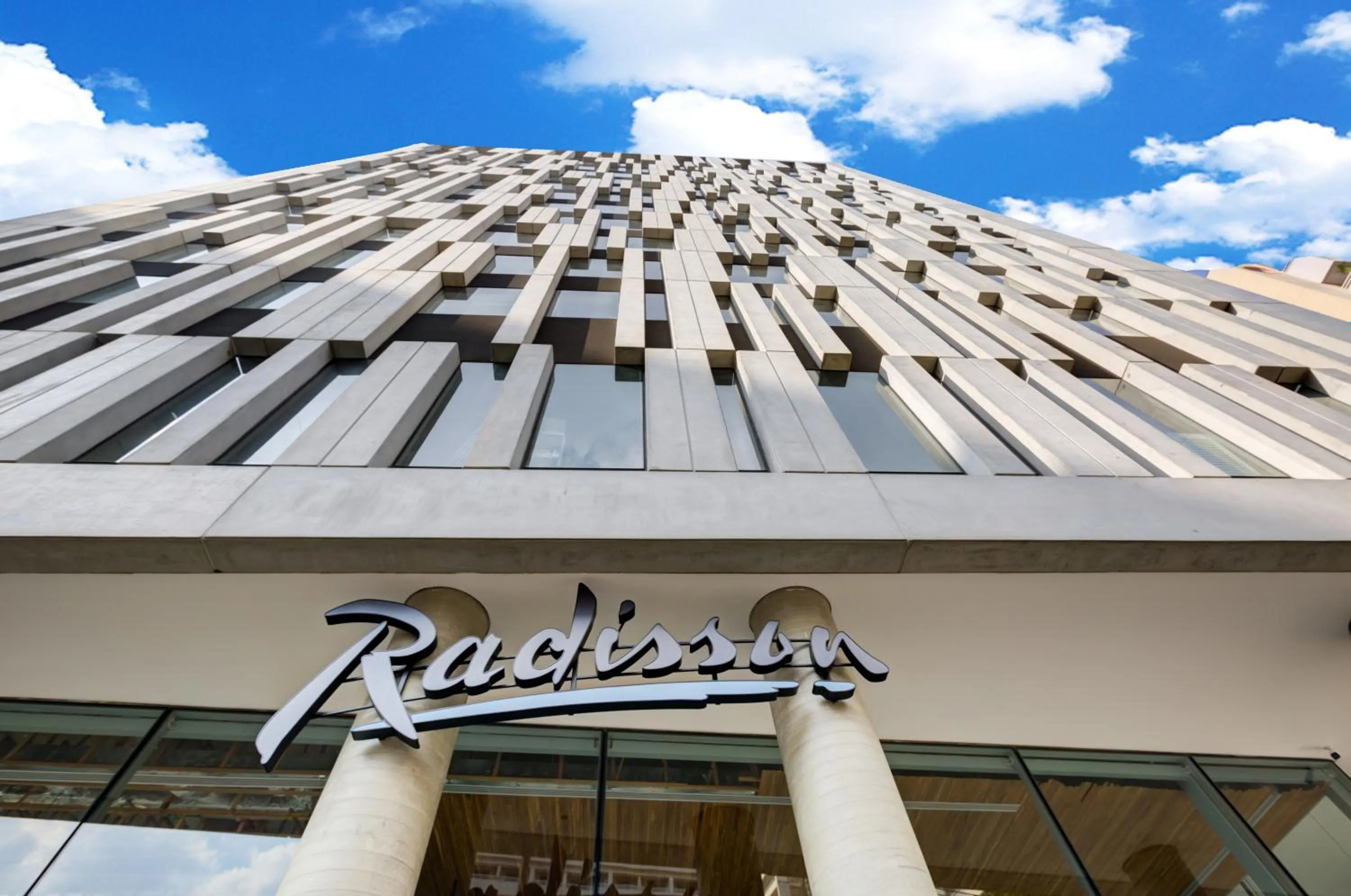 Facade/entrance in Radisson Pinheiros