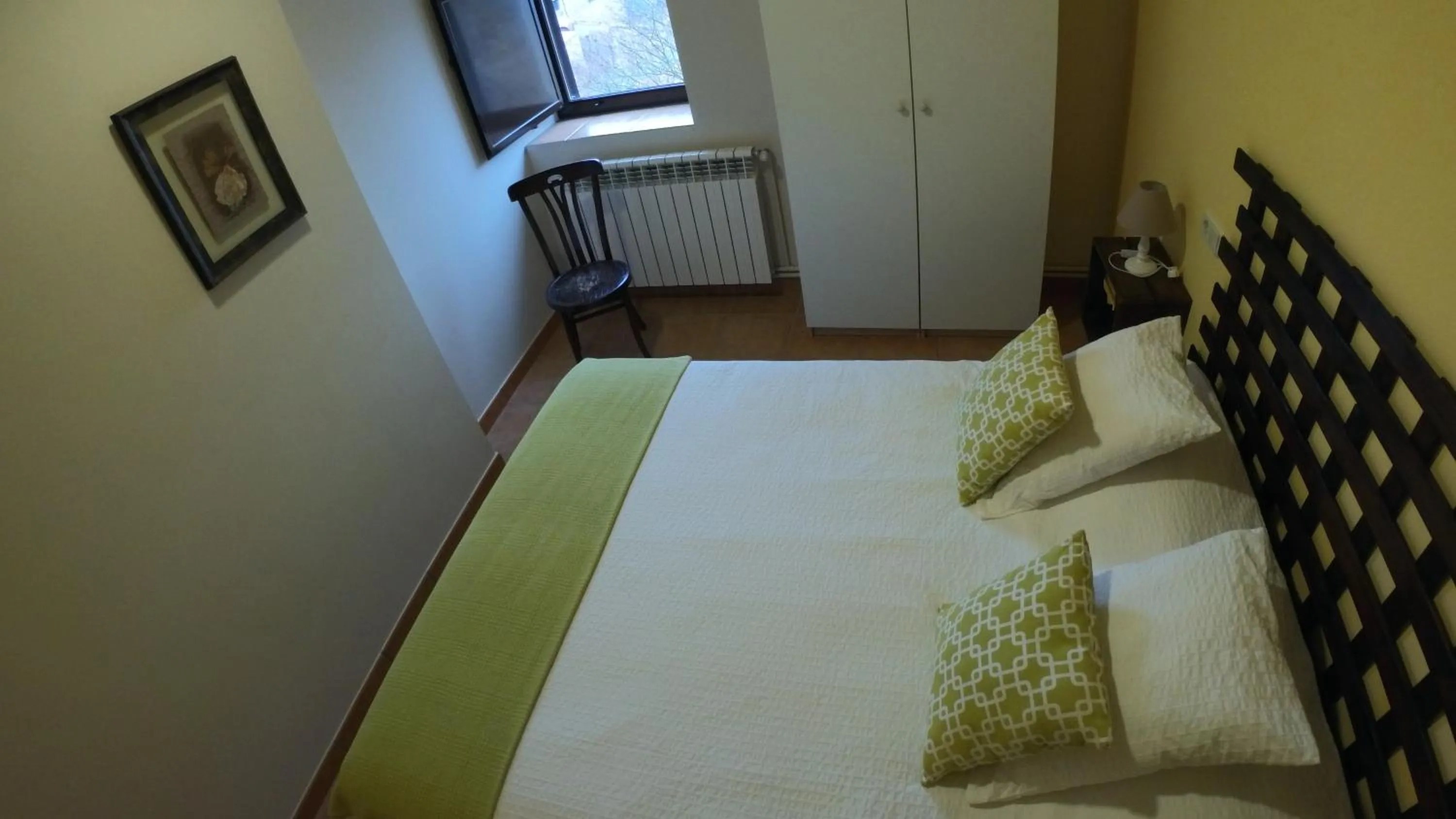 Photo of the whole room, Bed in Castell de Ceuró. Hotel Rural