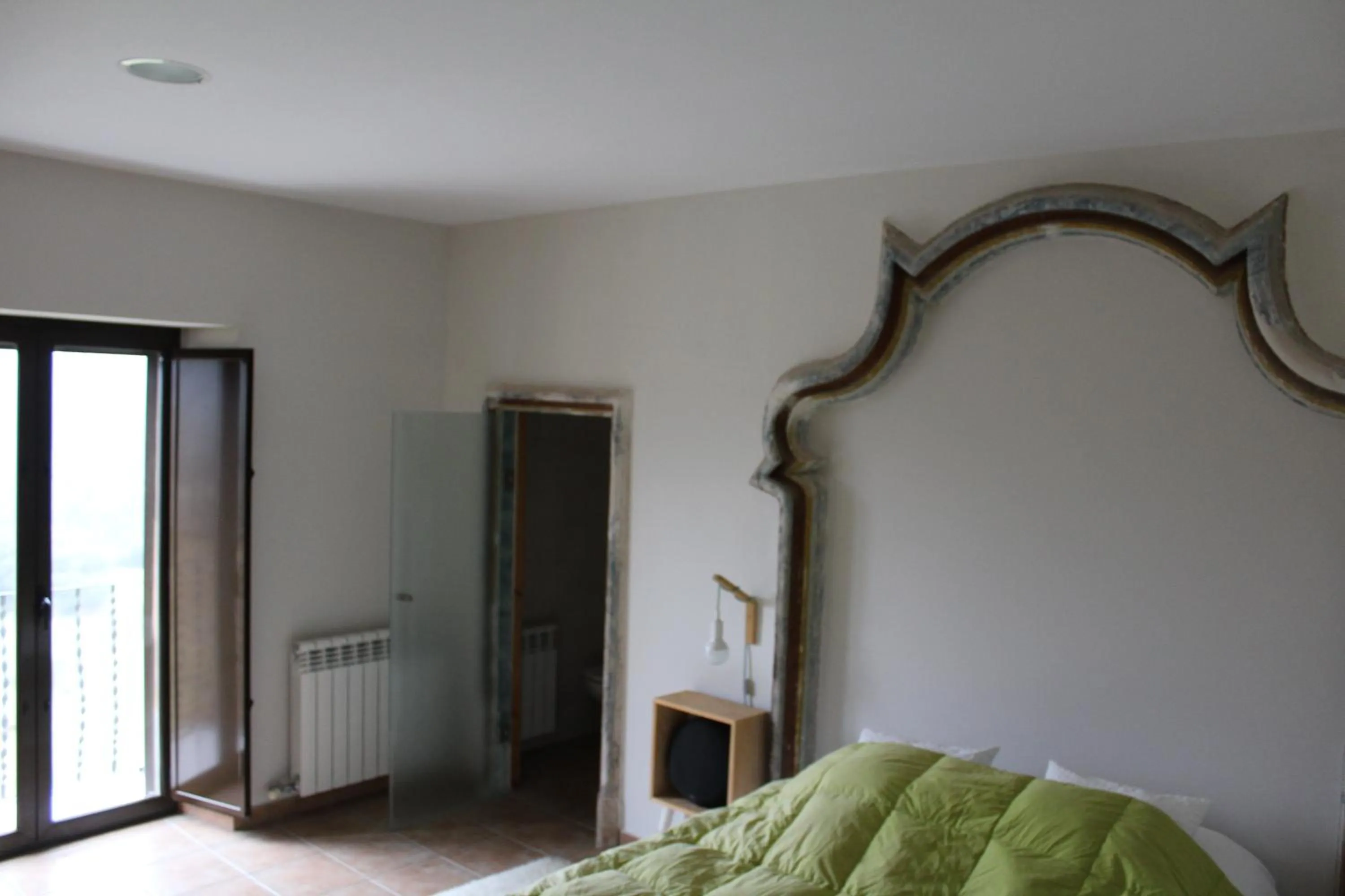 Photo of the whole room, Bed in Castell de Ceuró. Hotel Rural