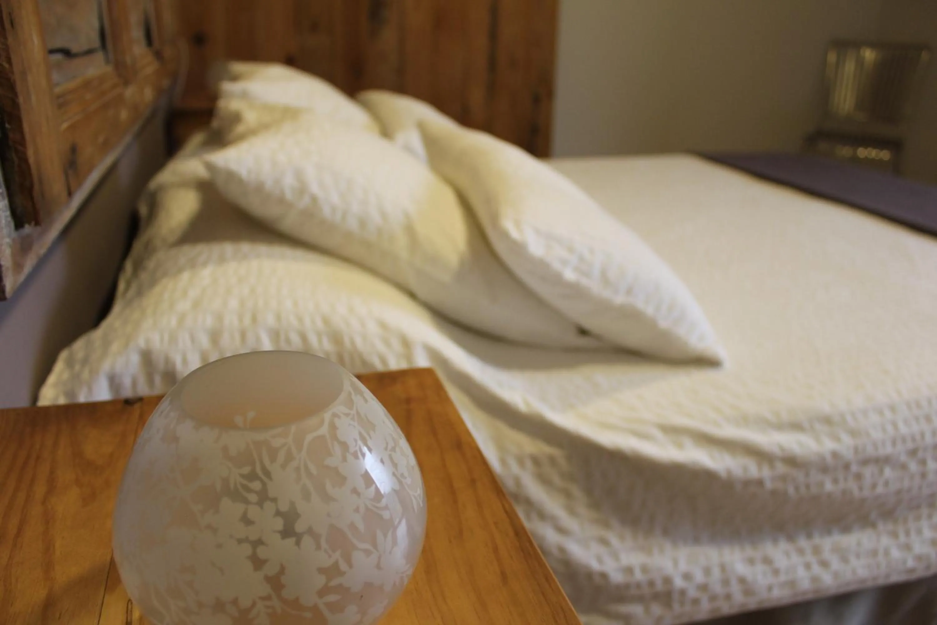 Bed in Castell de Ceuró. Hotel Rural