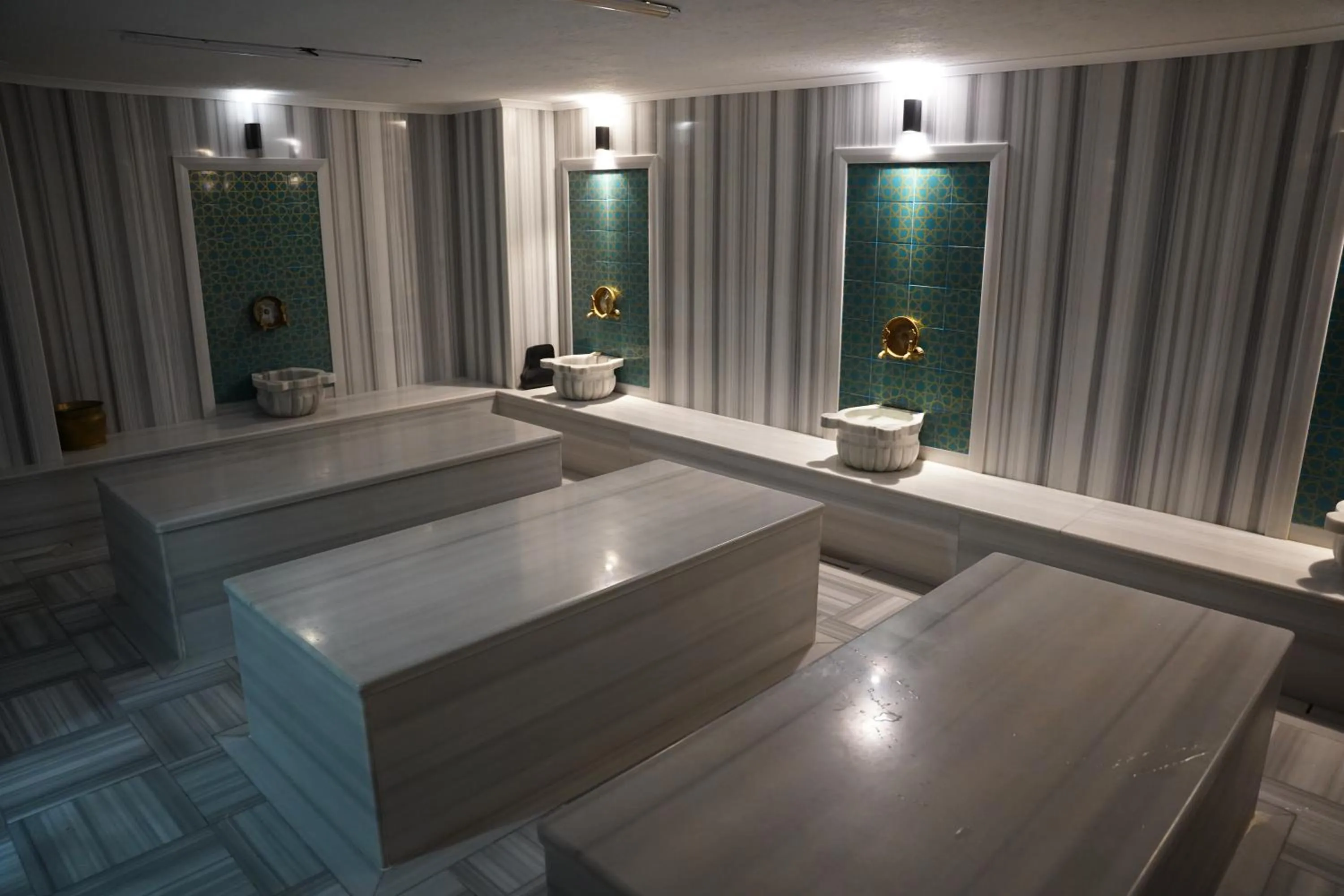 Public Bath in Safir Hotels Silivri