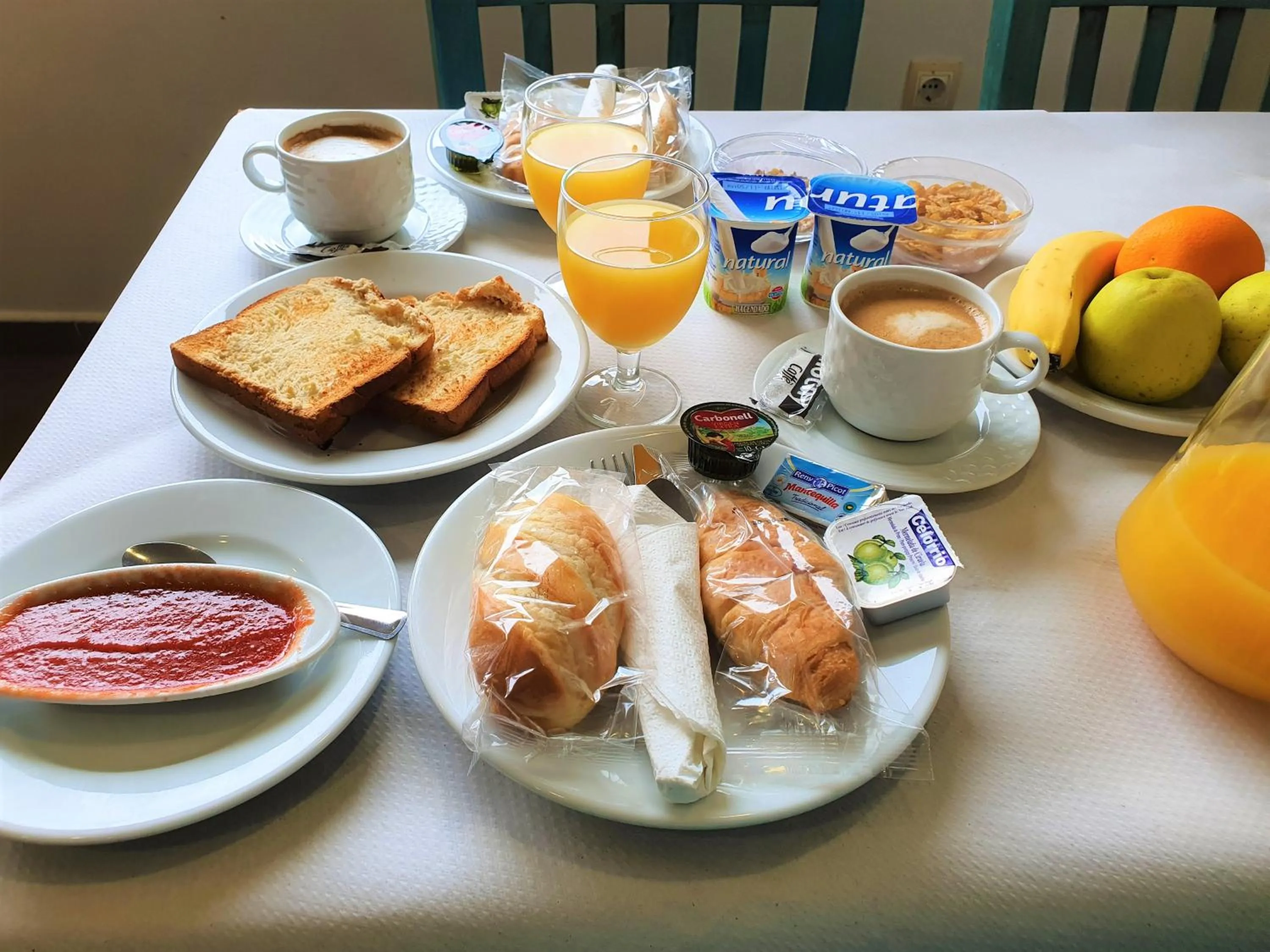 Breakfast in Los Acebos Arriondas