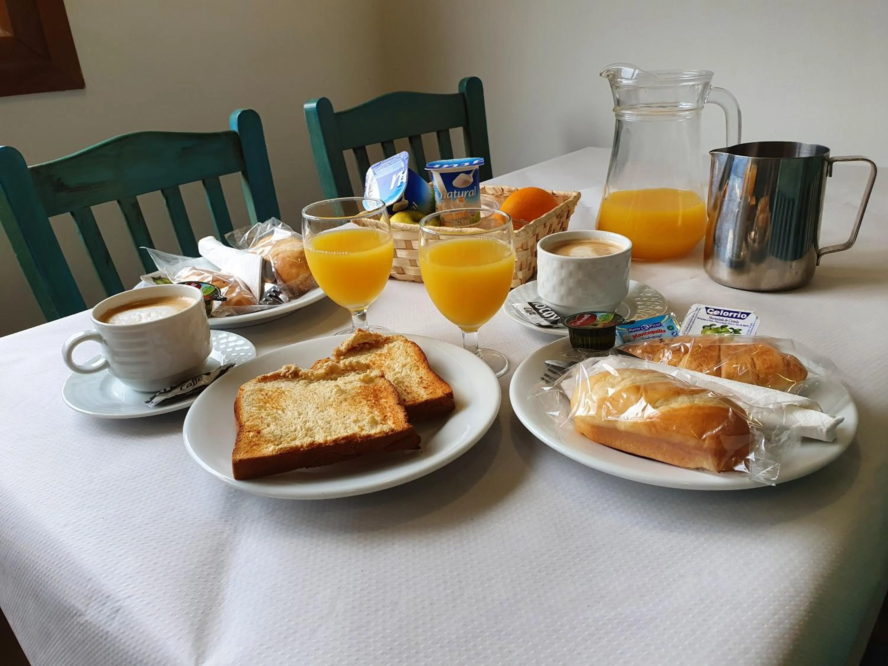 Breakfast in Los Acebos Arriondas