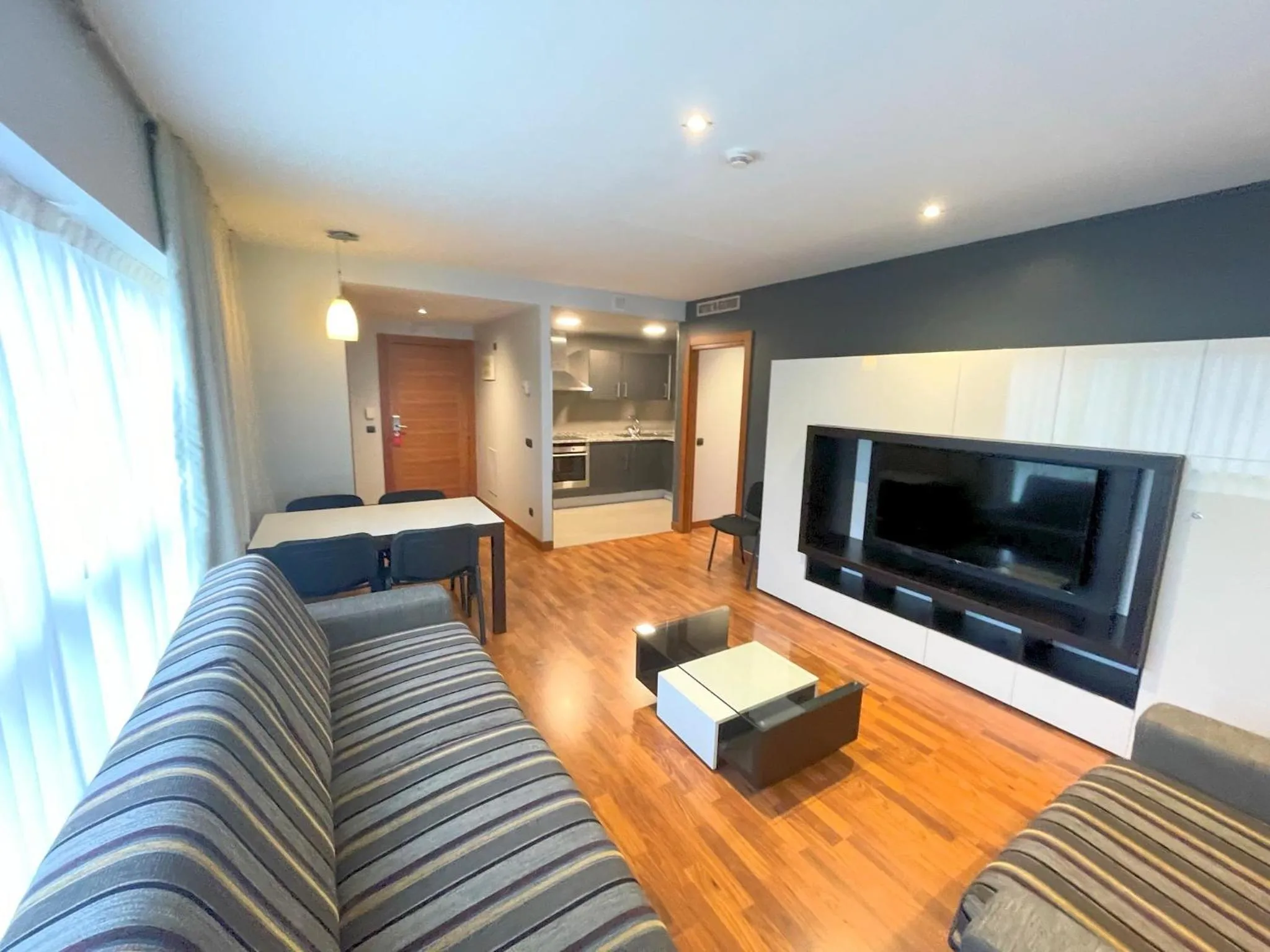 TV and multimedia in Hotel Apartamentos San Fermín Pamplona