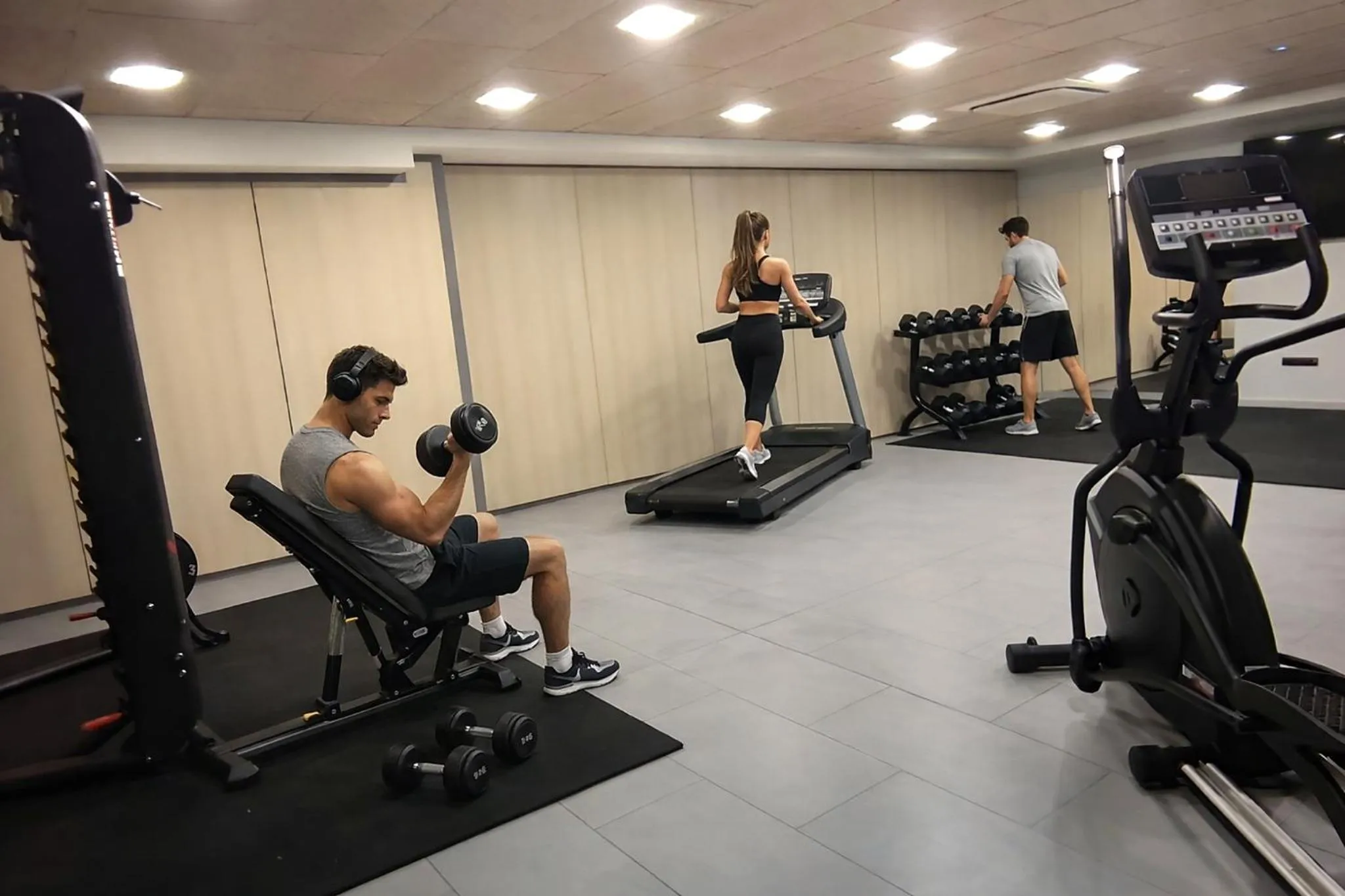 Fitness centre/facilities in Hotel Apartamentos San Fermín Pamplona