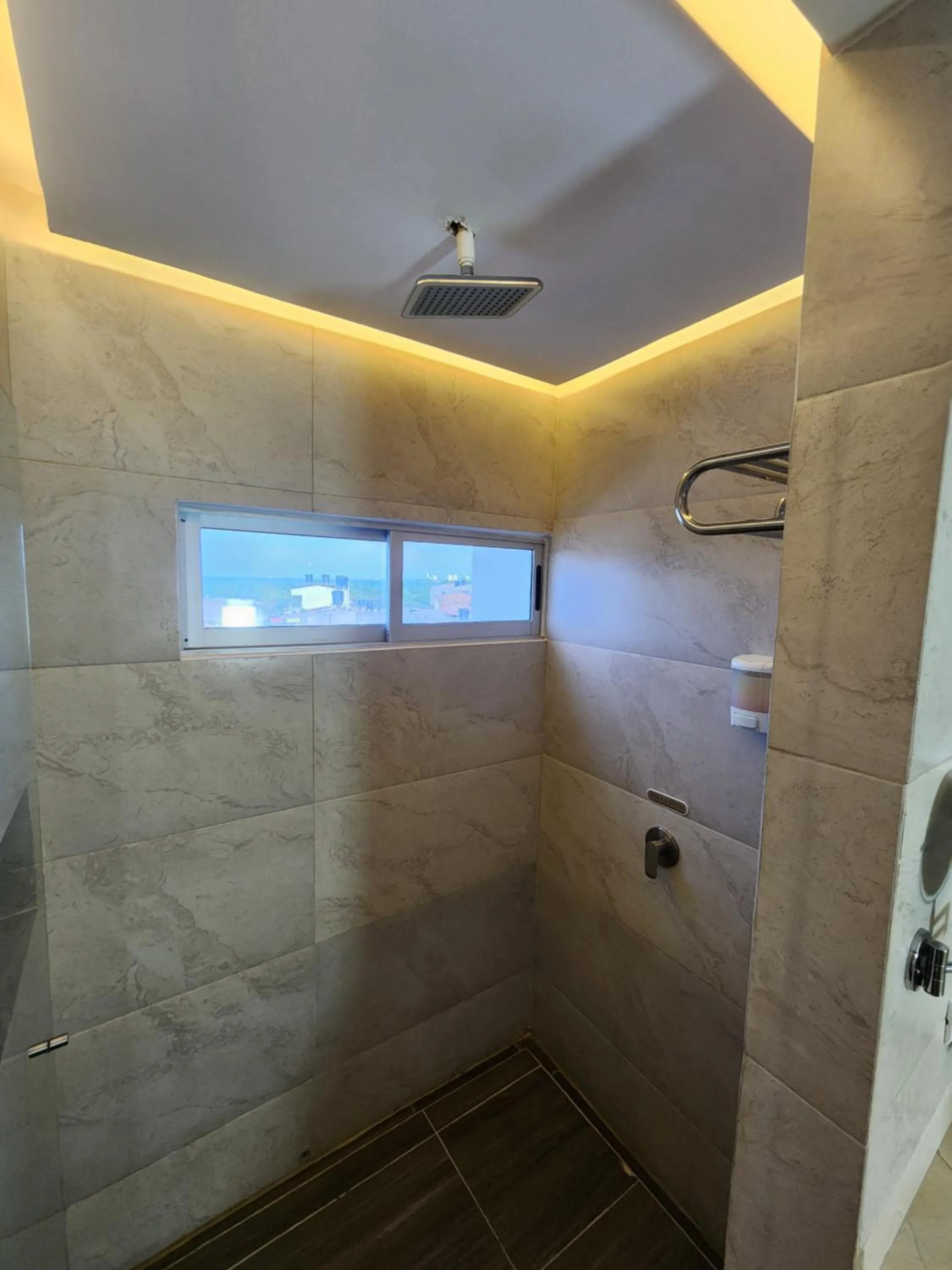 Shower in Hotel y Cabañas Covemar